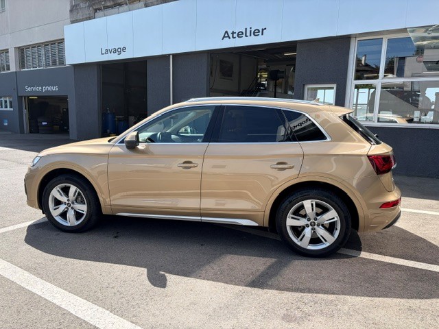 AUDI Q5 2.0 45 TFSI Advanced quattro S-Tronic-image-6