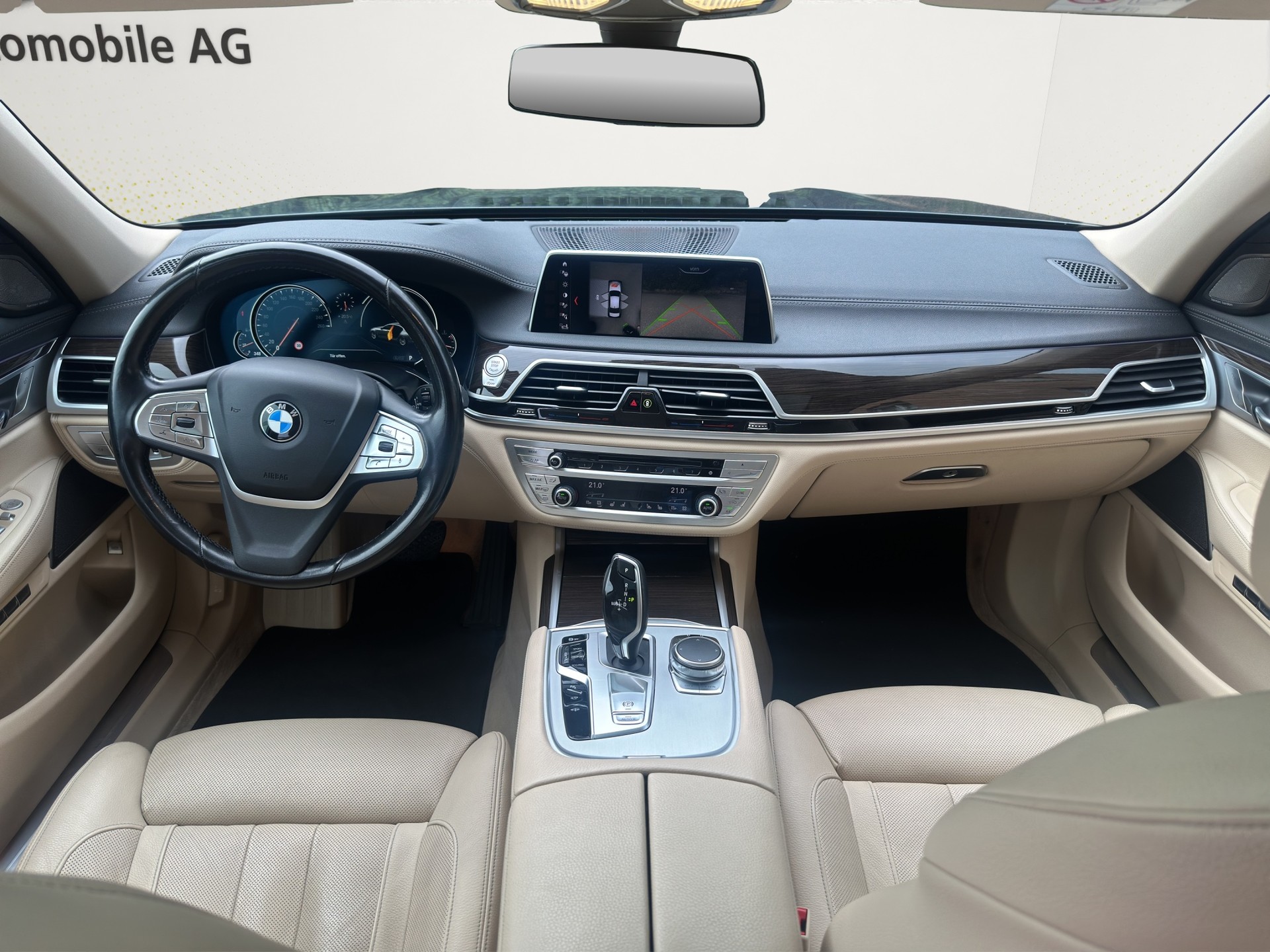 BMW 750i xDrive (CH) Swiss Premium / Neue Bremsen!-image-10