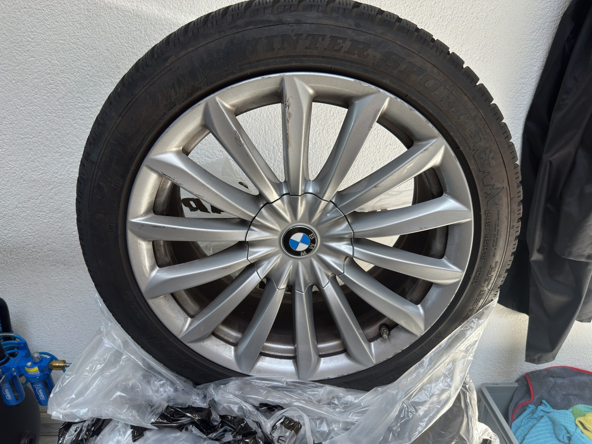 BMW 750i xDrive (CH) Swiss Premium / Neue Bremsen!-image-9