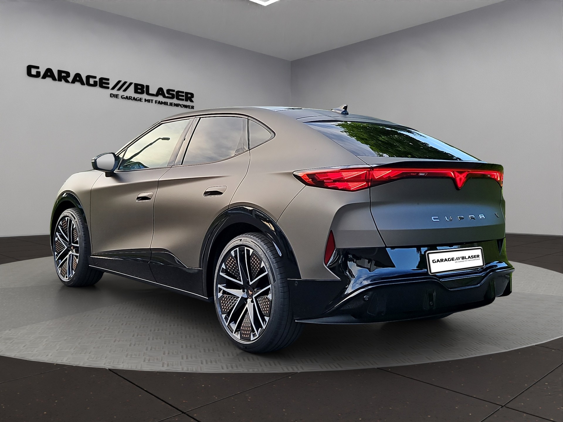 CUPRA Tavascan Type 10 77 kWh Extreme Prime Edition-showroom-element-2