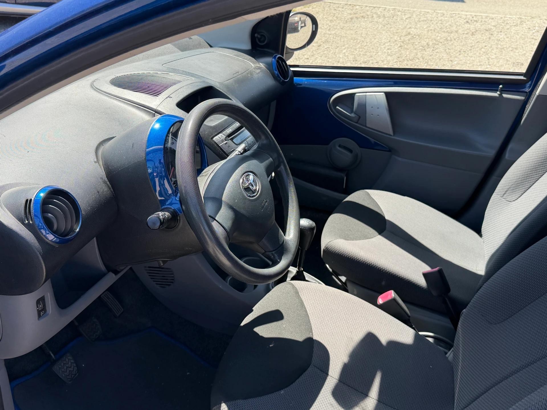 TOYOTA Aygo 1.0-image-5