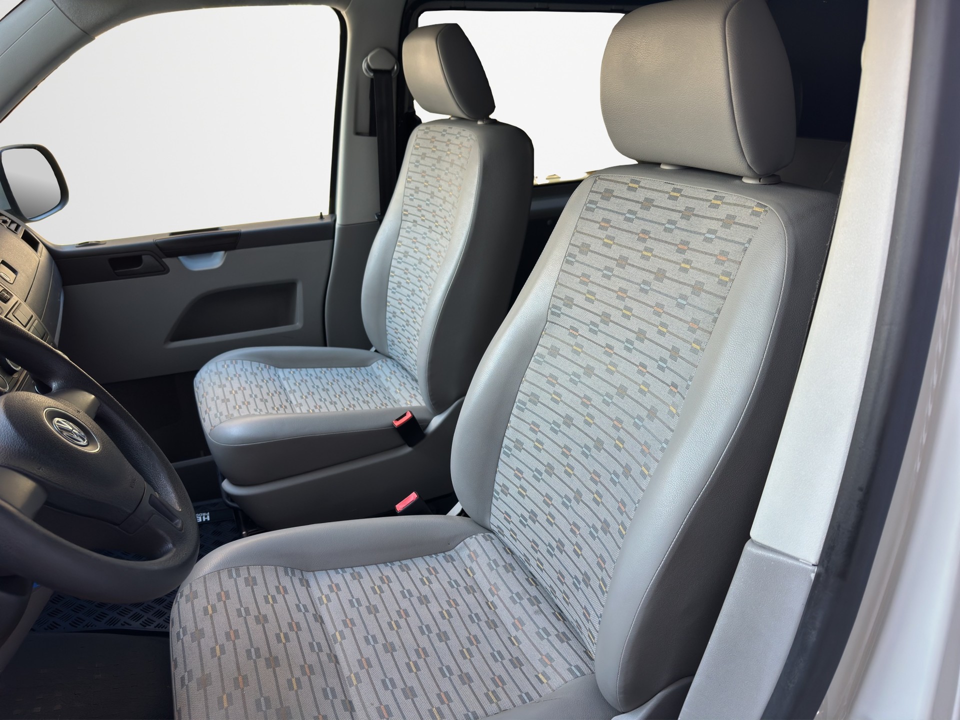 VW T5 2.0 TDI 4Motion-image-8