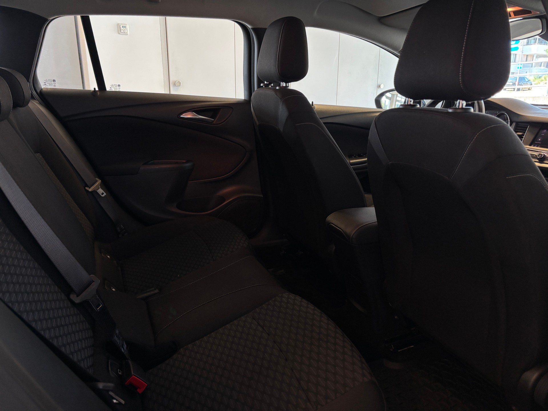 OPEL Astra Sports Tourer 1.4i Turbo Edition-image-10