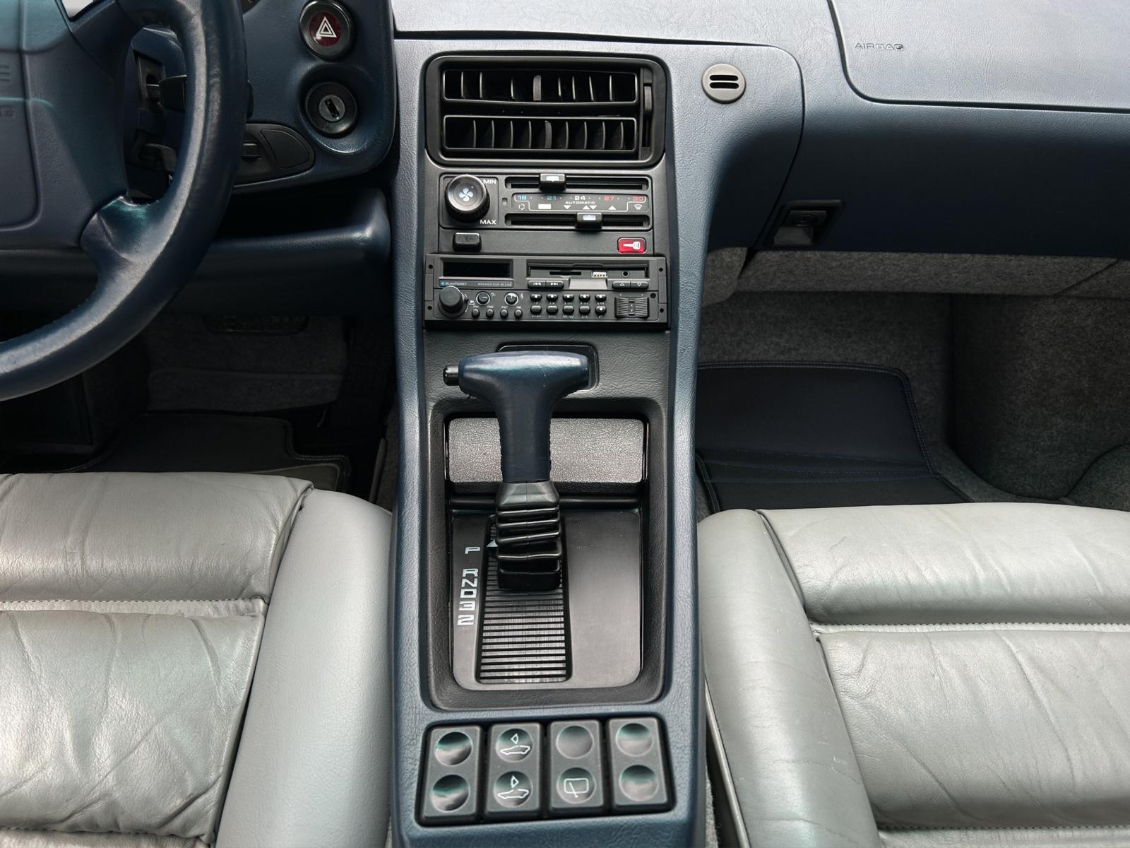PORSCHE 928 GTS-image-17