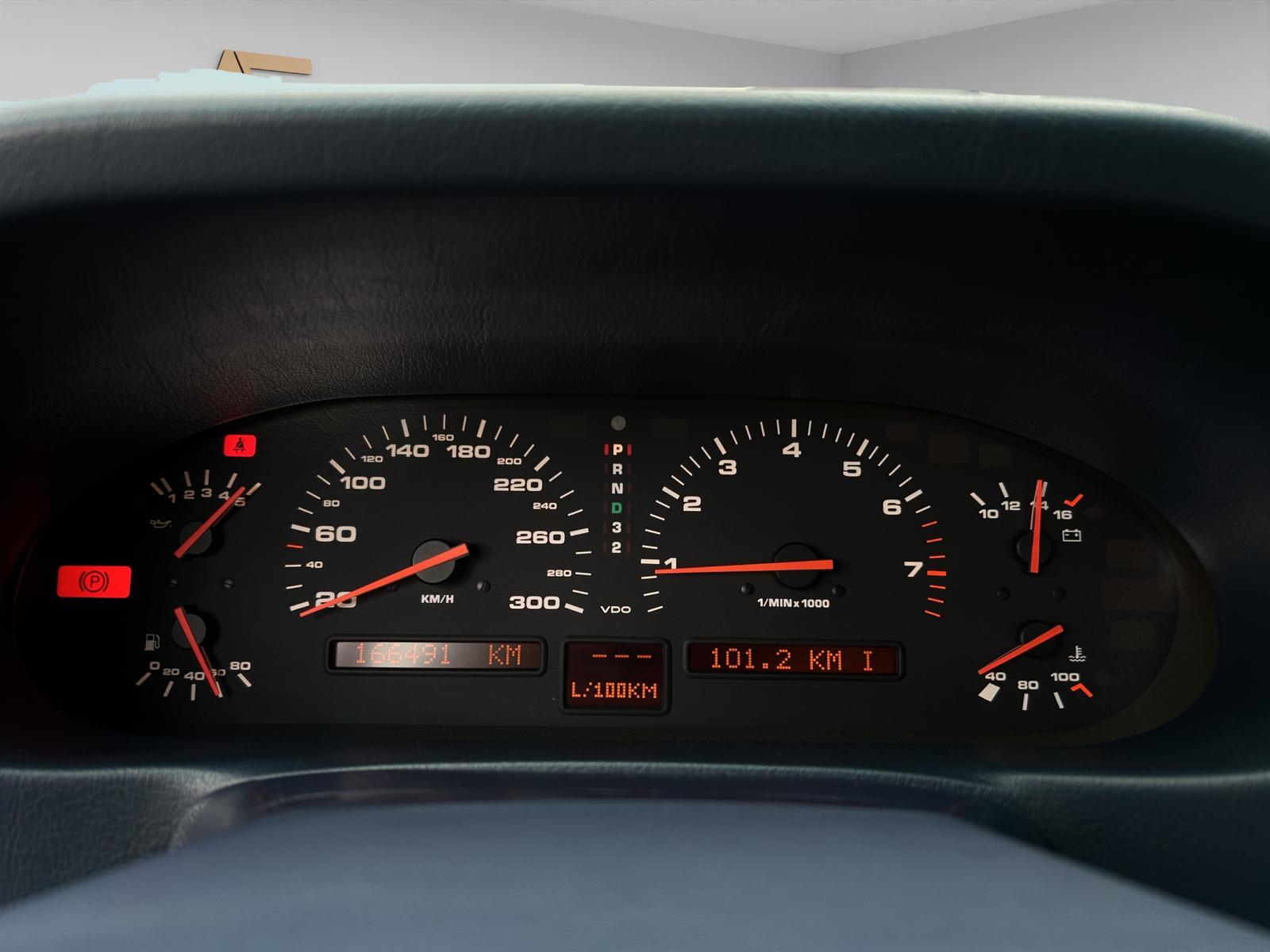 PORSCHE 928 GTS-image-20