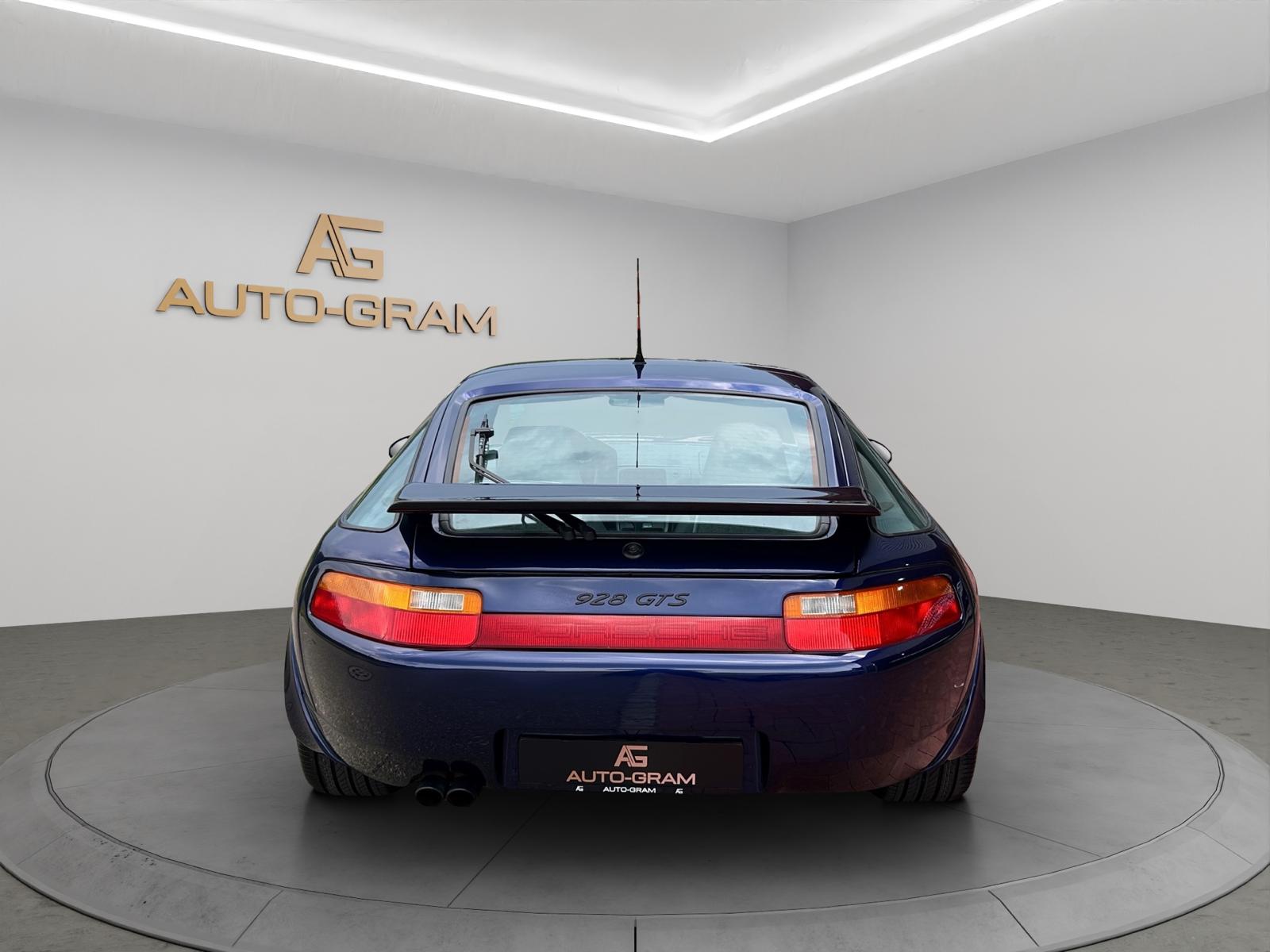 PORSCHE 928 GTS-showroom-element-3