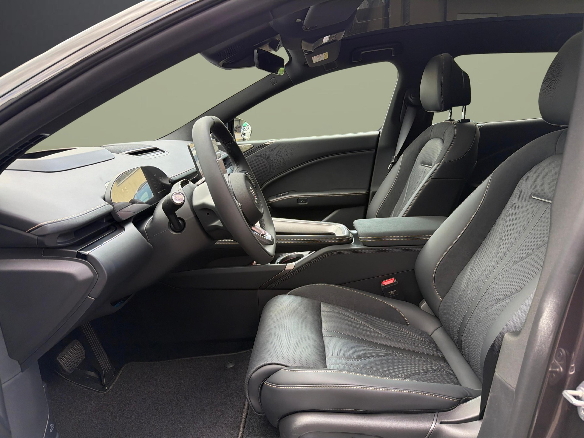 ZEEKR 7GT Privilege AWD-image-8