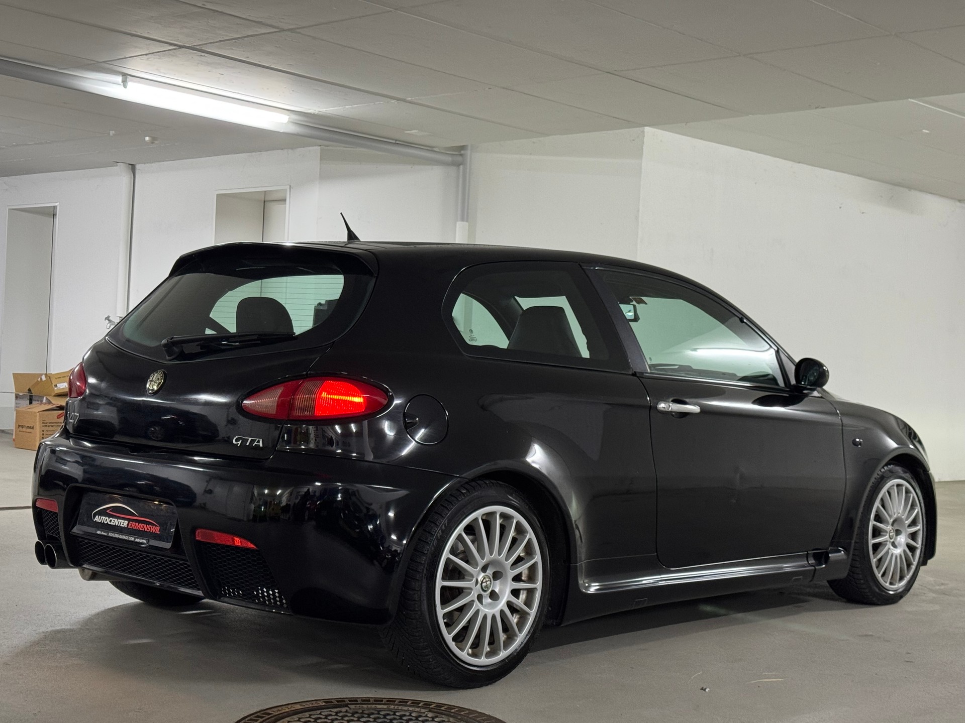 ALFA ROMEO 147 3.2 GTA CH-Fahrzeug-image-6