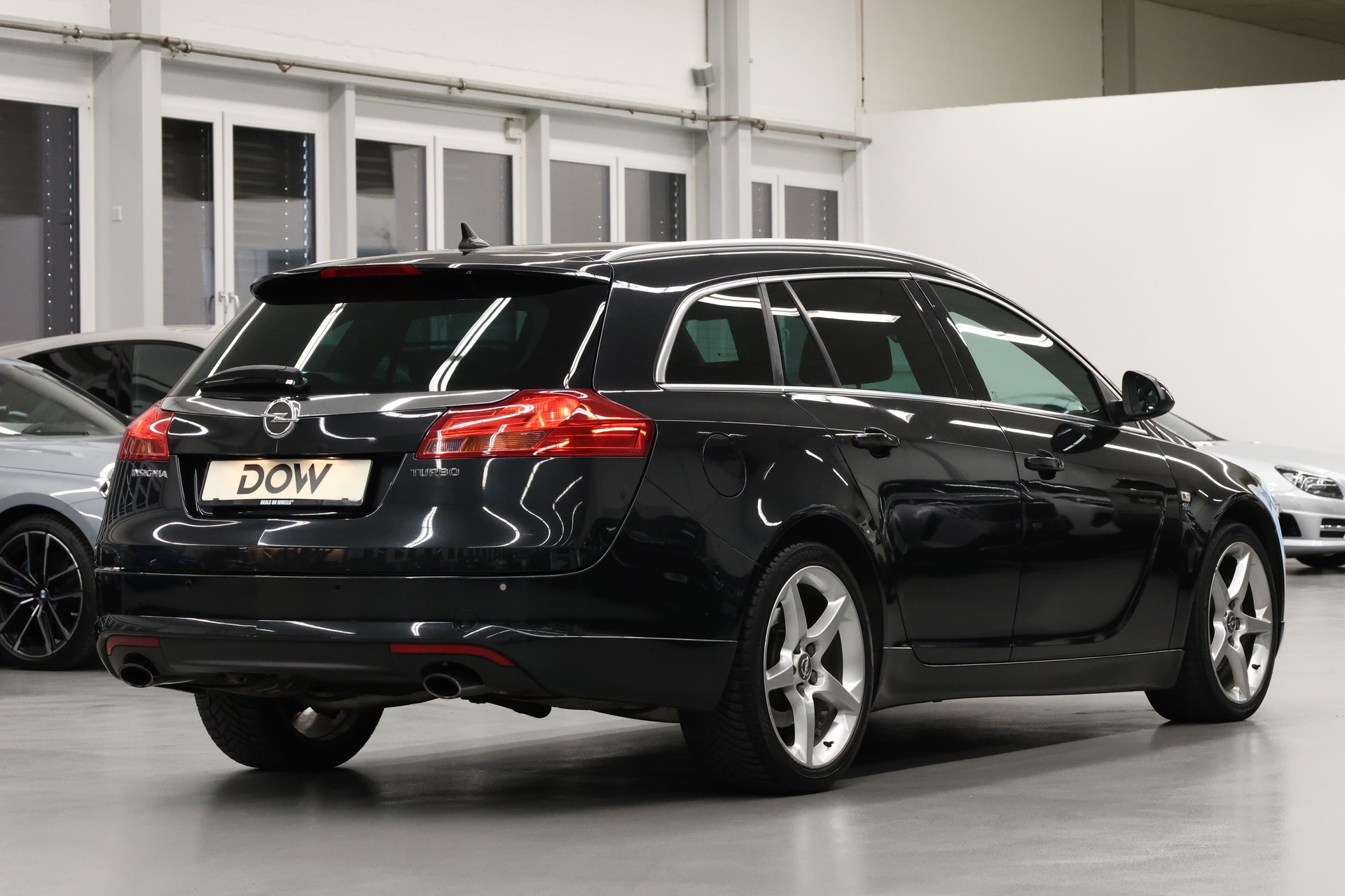 OPEL Insignia Sports Tourer 2.0 T Sport-image-5