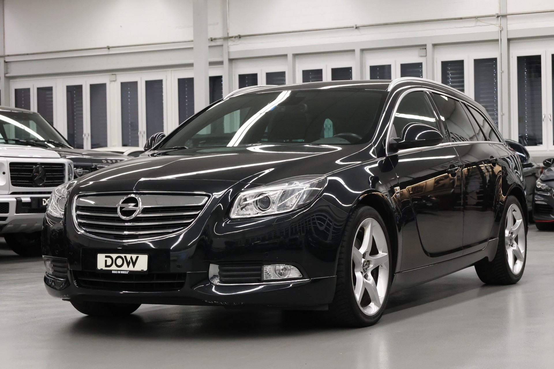 OPEL Insignia Sports Tourer 2.0 T Sport-showroom-element-2