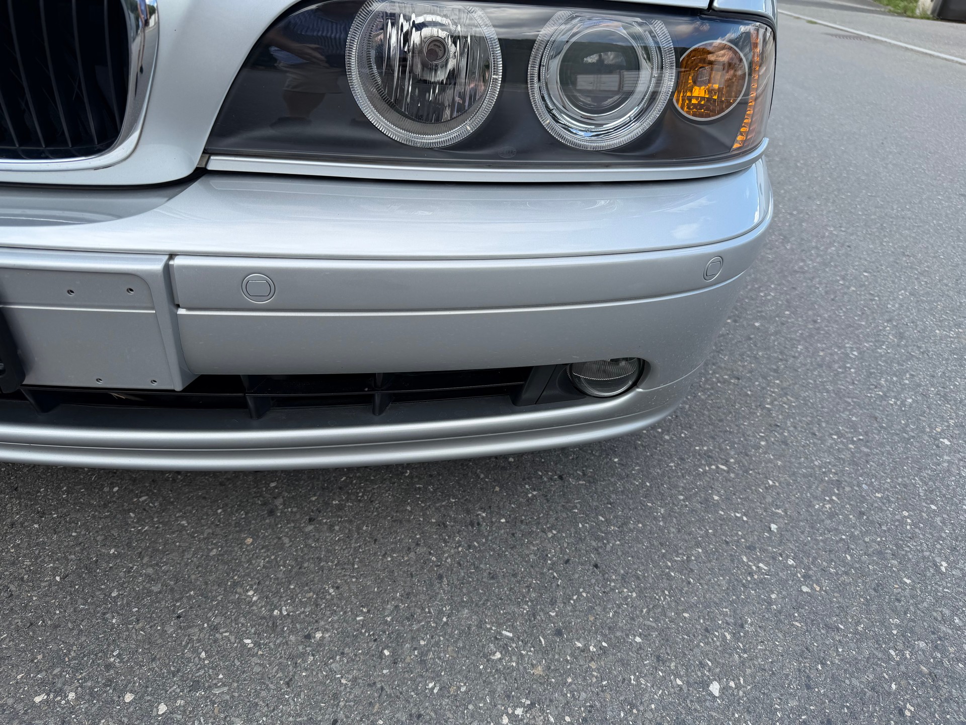 BMW 520i-image-42