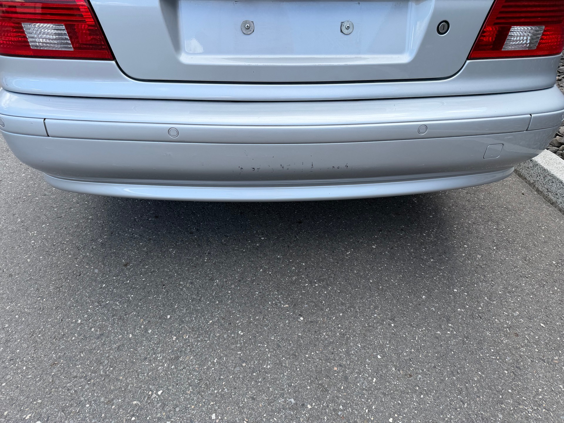 BMW 520i-image-32