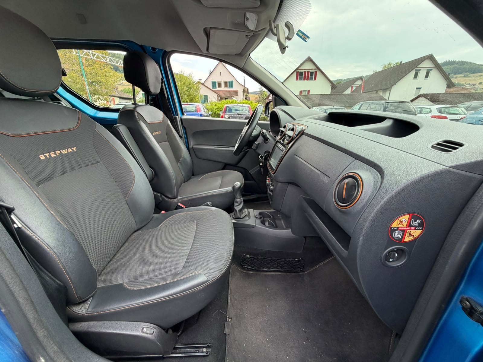 DACIA Dokker 1.2 T Stepway-image-15