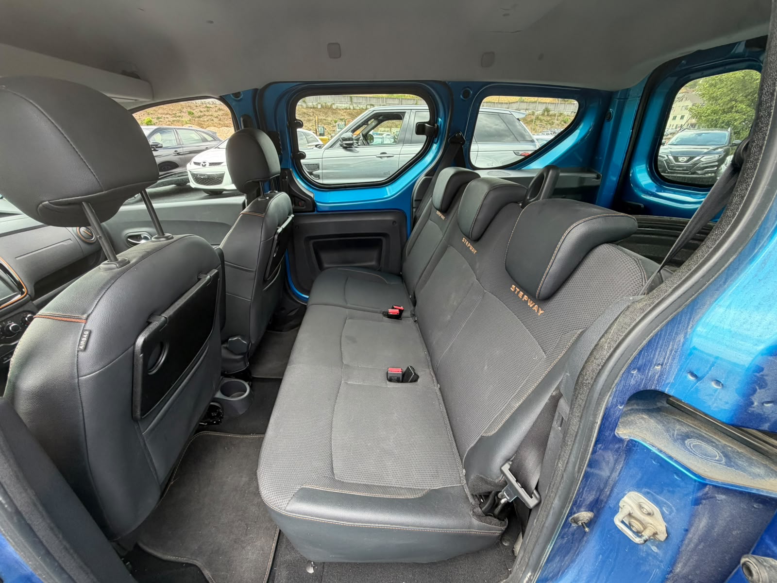 DACIA Dokker 1.2 T Stepway-image-12