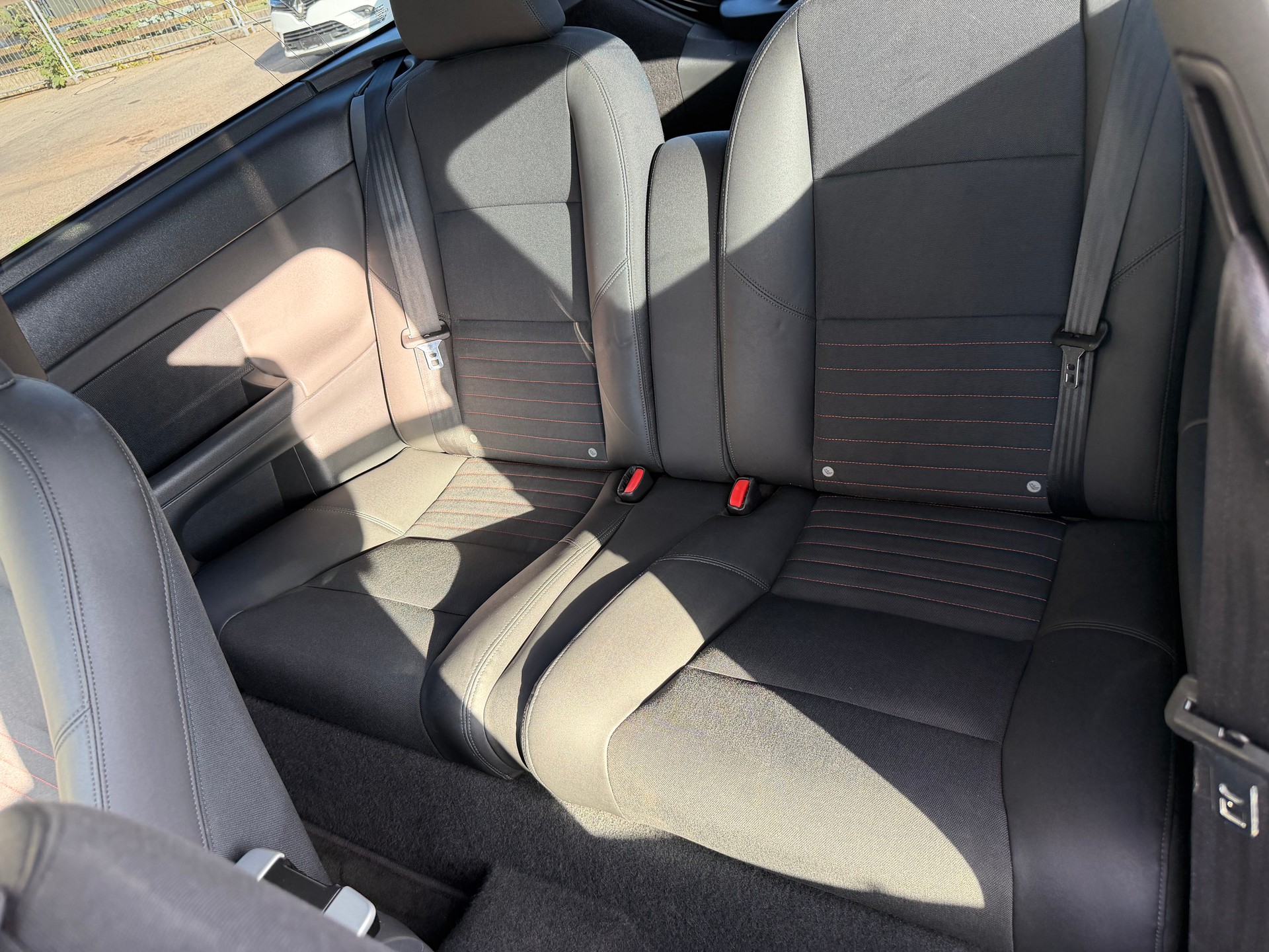 VOLVO C30 2.0-image-12