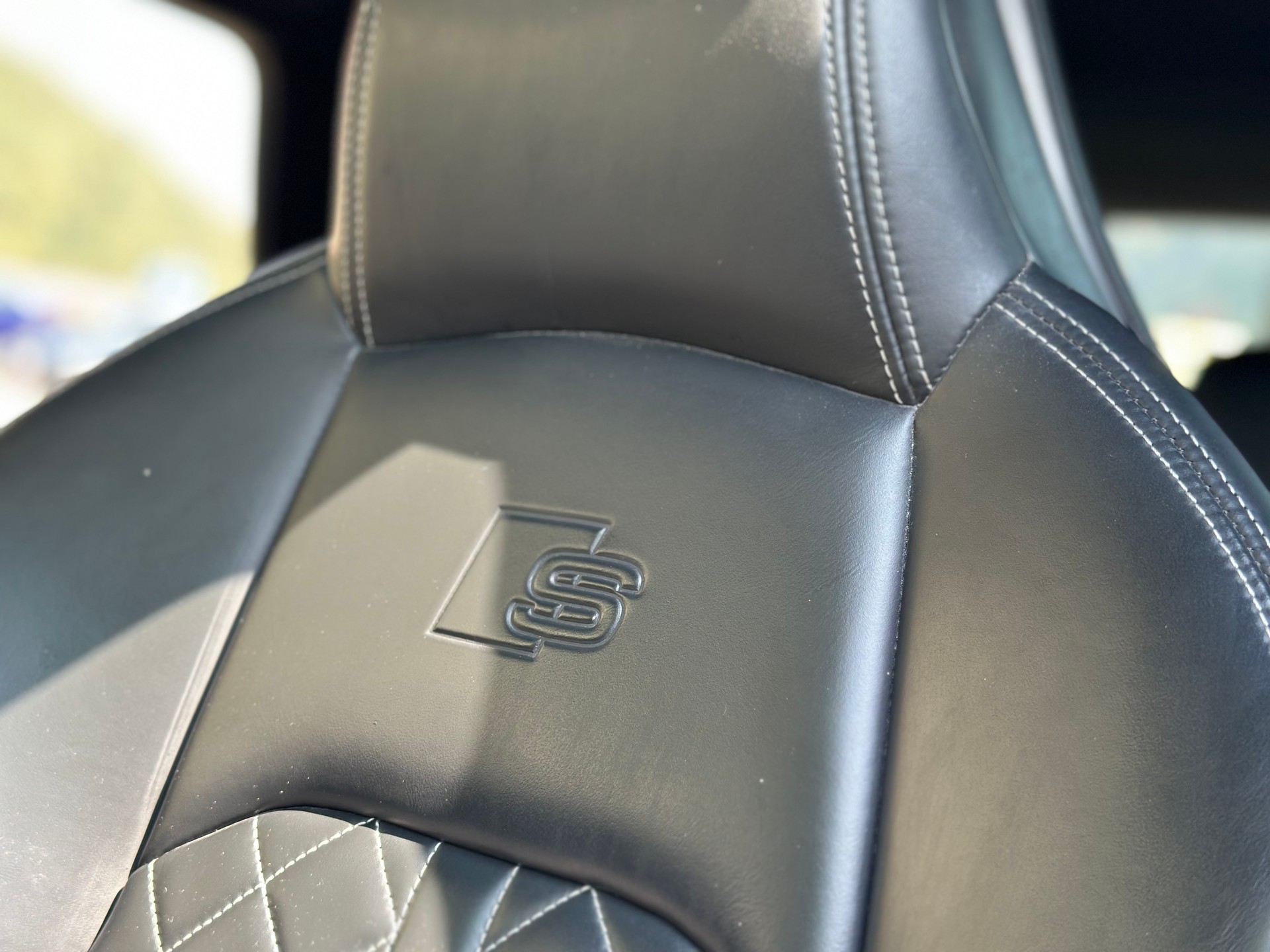 AUDI S4 Avant 3.0 TFSI quattro tiptronic-image-15