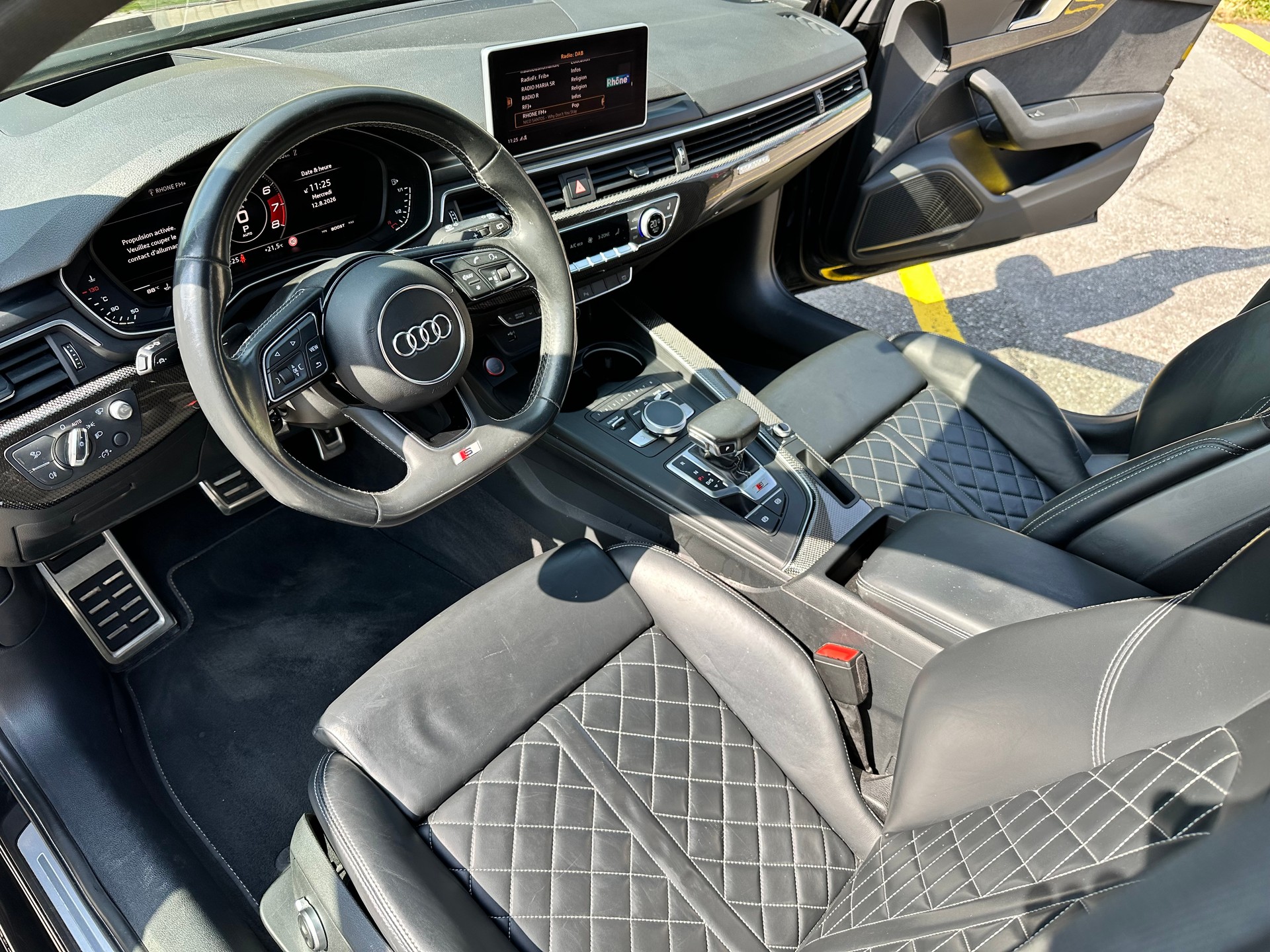 AUDI S4 Avant 3.0 TFSI quattro tiptronic-image-10