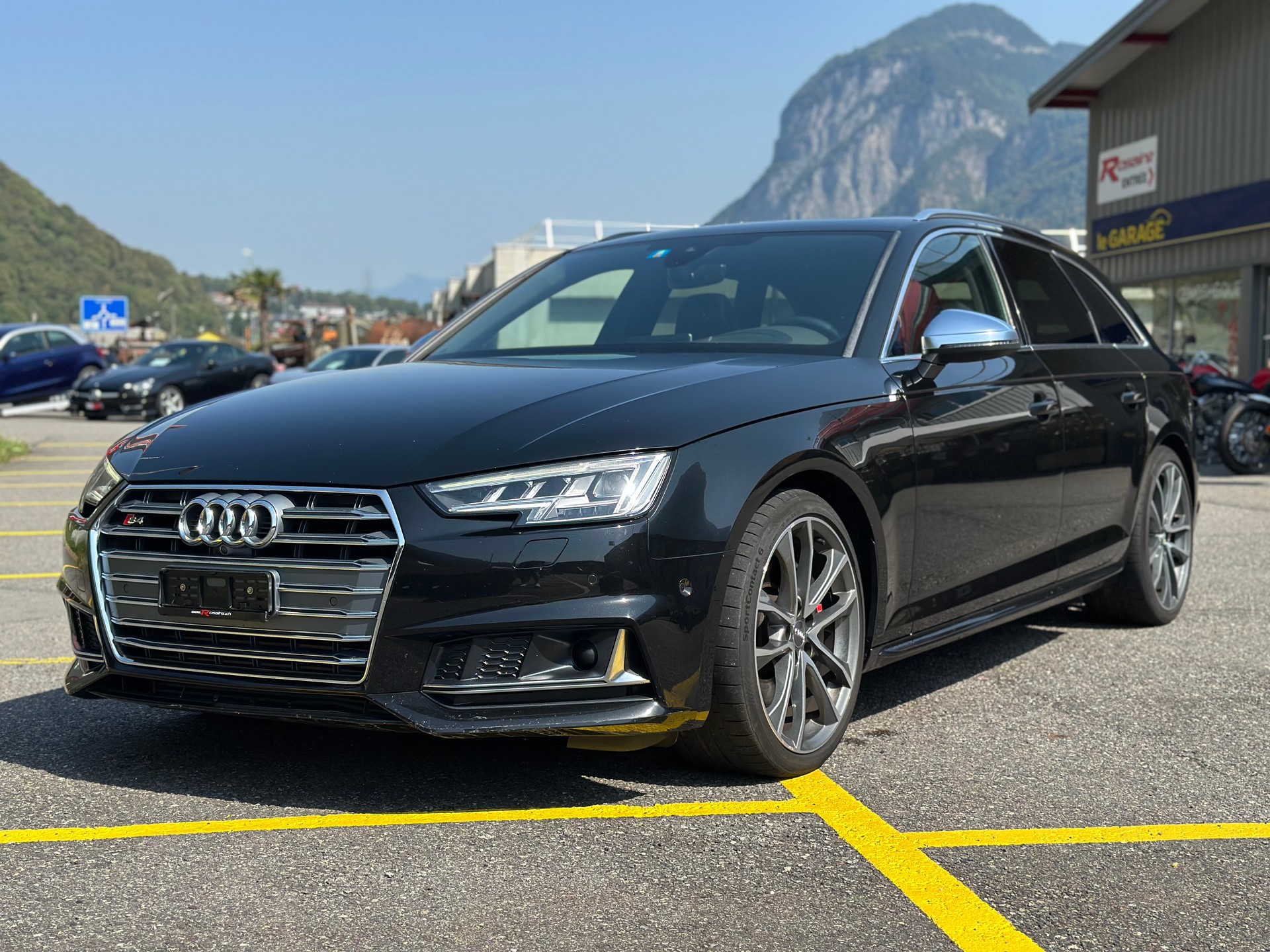 AUDI S4 Avant 3.0 TFSI quattro tiptronic-showroom-element-2