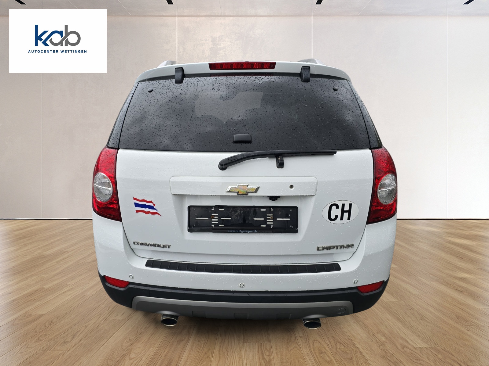 CHEVROLET Captiva 2.4 100 Anniversary 4WD Automatic-image-4