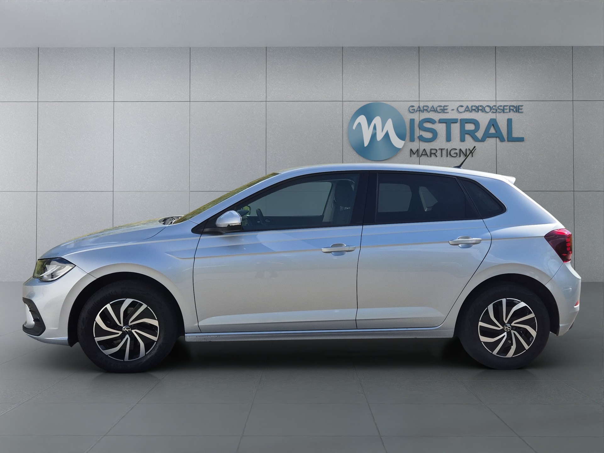 VW Polo 1.0 TSI 110 Life DSG-showroom-element-1