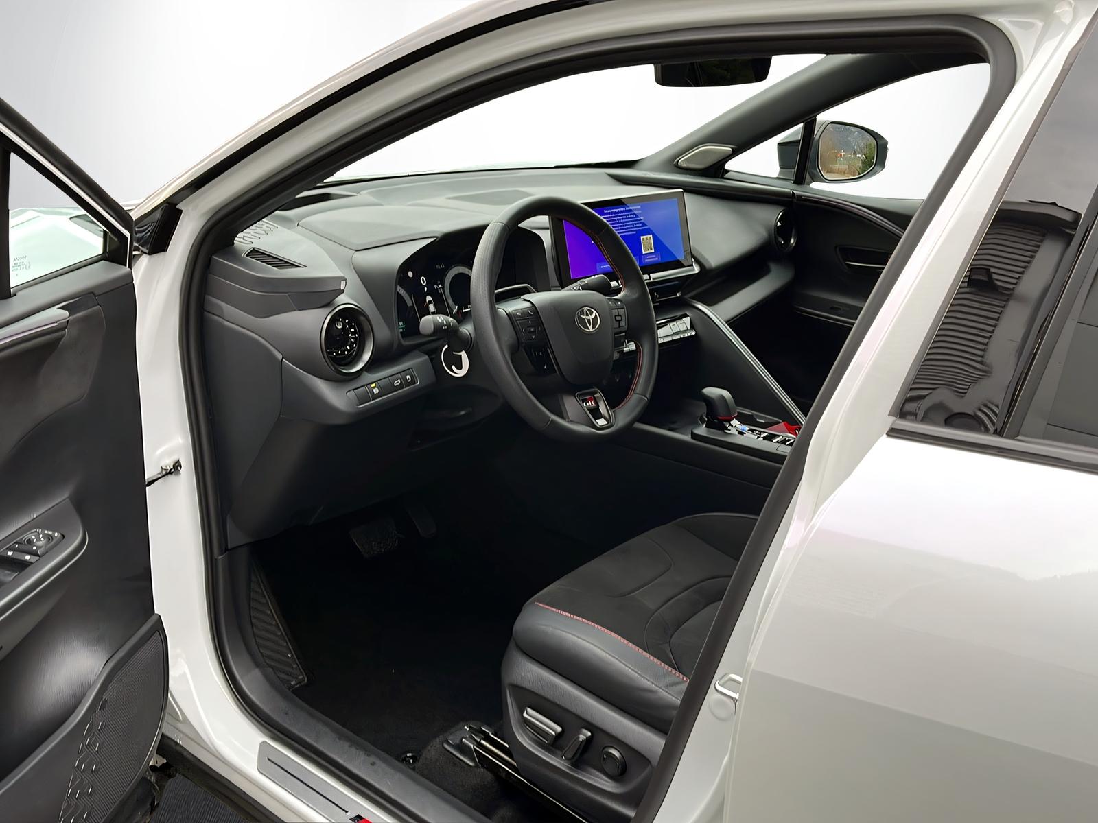 TOYOTA C-HR 2.0 PHEV GR Sport Premiere-image-6
