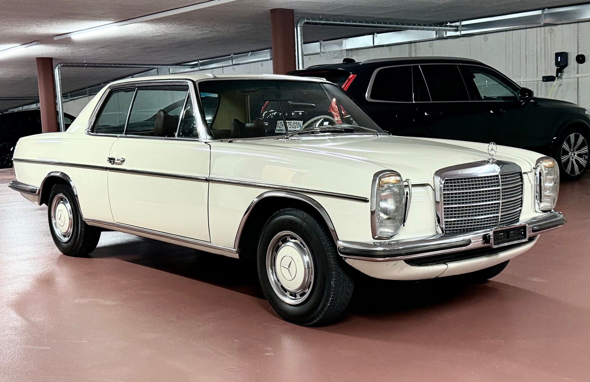 MERCEDES-BENZ 280 CE Coupé-image-1