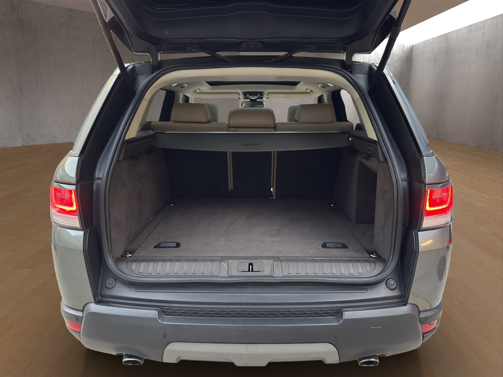 LAND ROVER Range Rover Sport 3.0 TDV6 SE Automatic-image-22