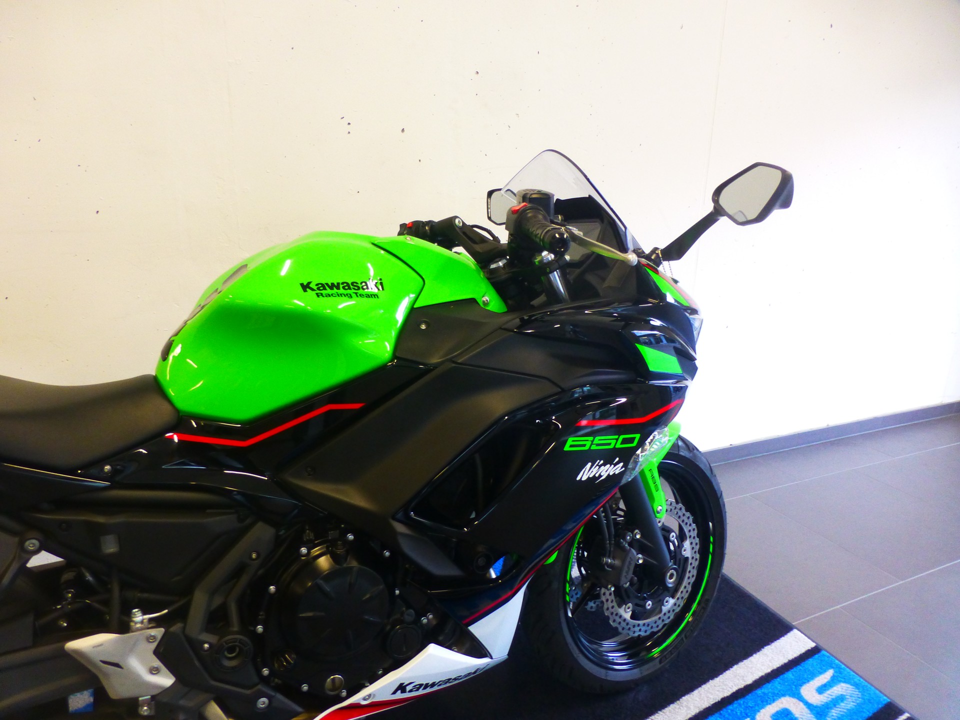 KAWASAKI Ninja 650-image-4