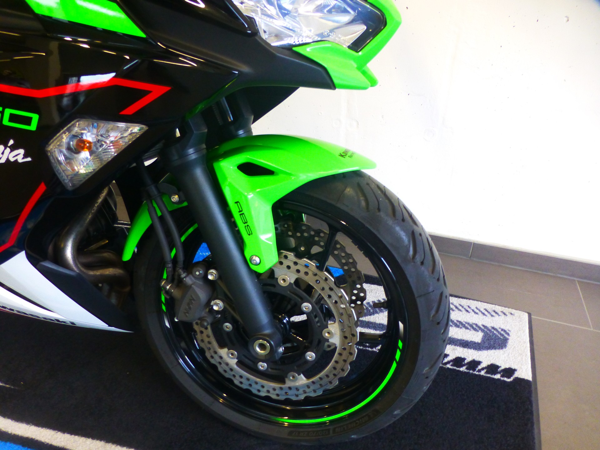 KAWASAKI Ninja 650-image-5