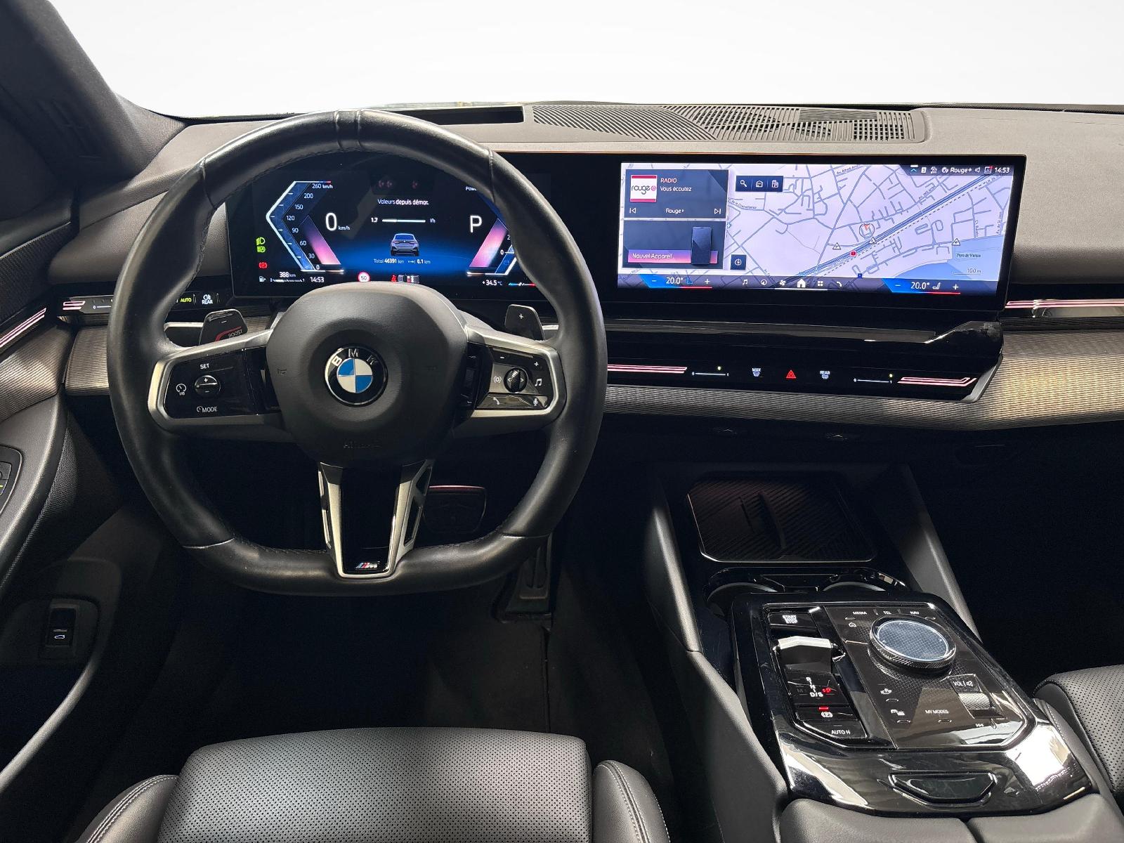 BMW 520d xDrive Touring M-Sport 48V-image-11