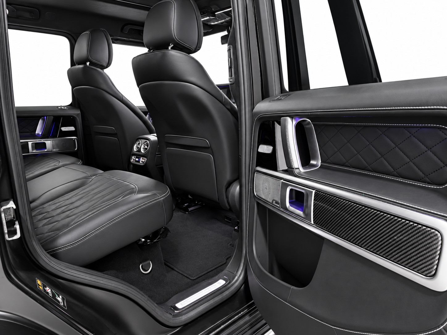 MERCEDES-BENZ G 400 d * schwarz Matt * CH FAHRZEUG *-image-11