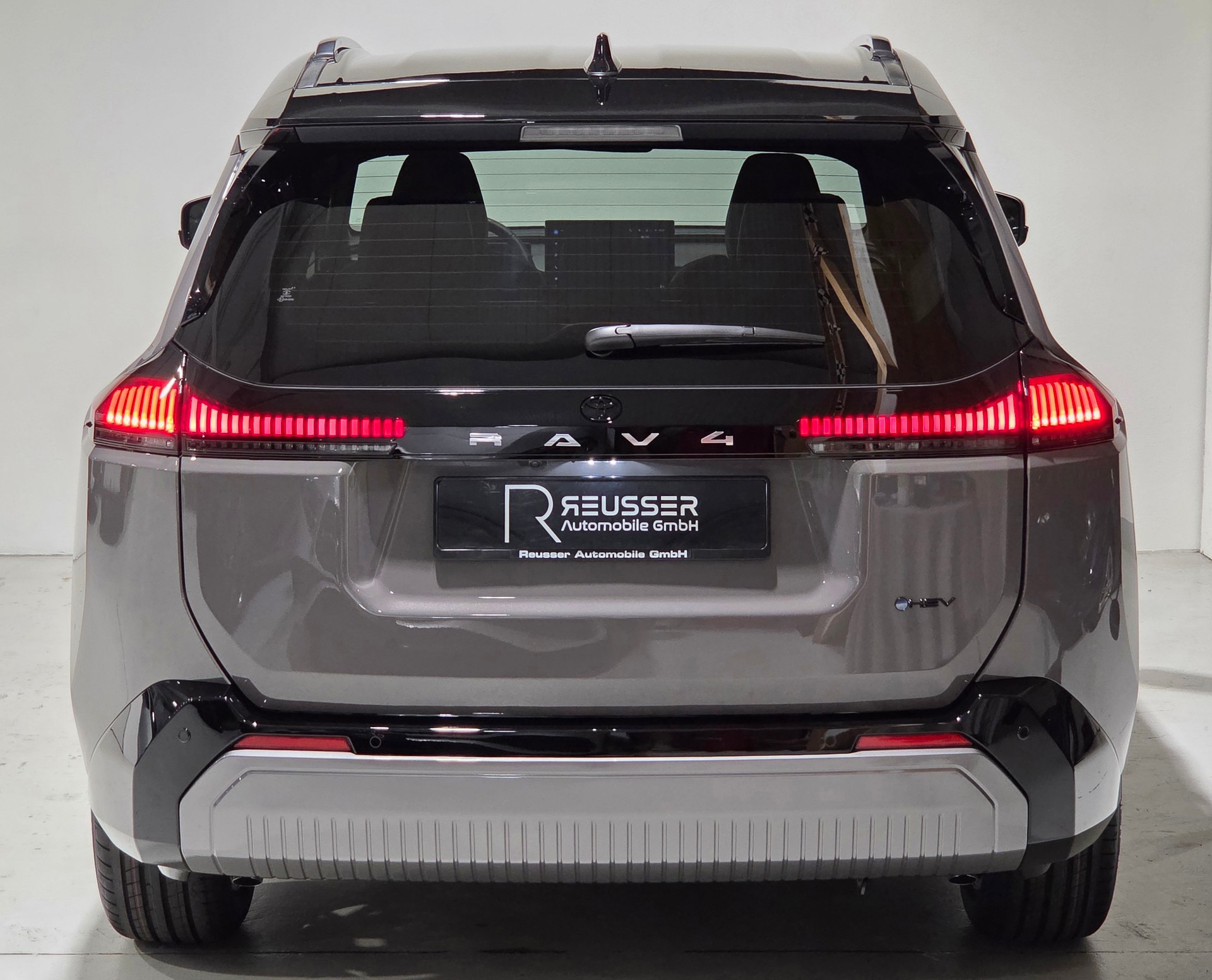 TOYOTA RAV-4 2.5 HSD Style e-CVT AWD-showroom-element-3