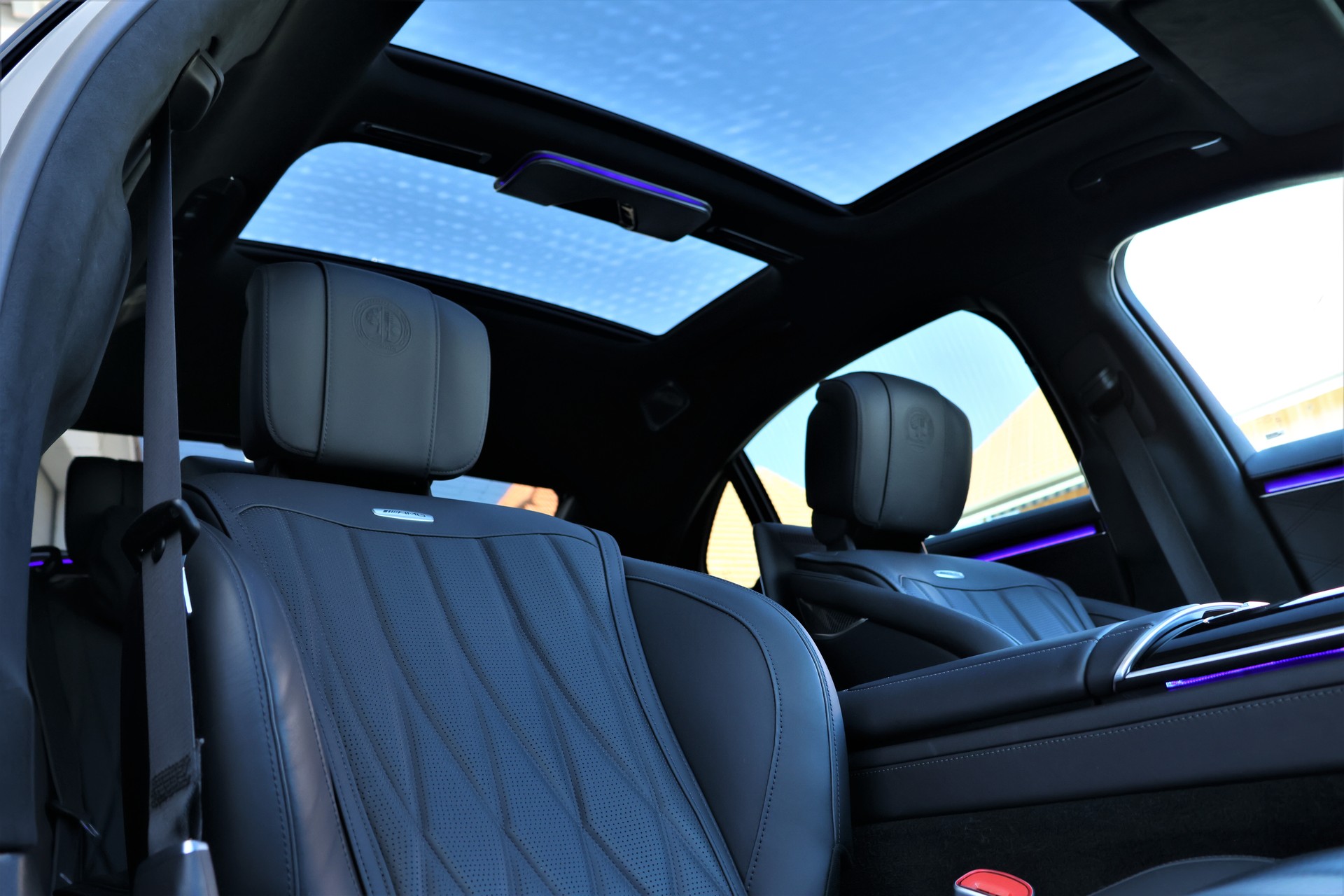 MERCEDES-BENZ S 63 AMG E Performance 4Matic Business Class (CH) *Manufaktur Magno*-image-27