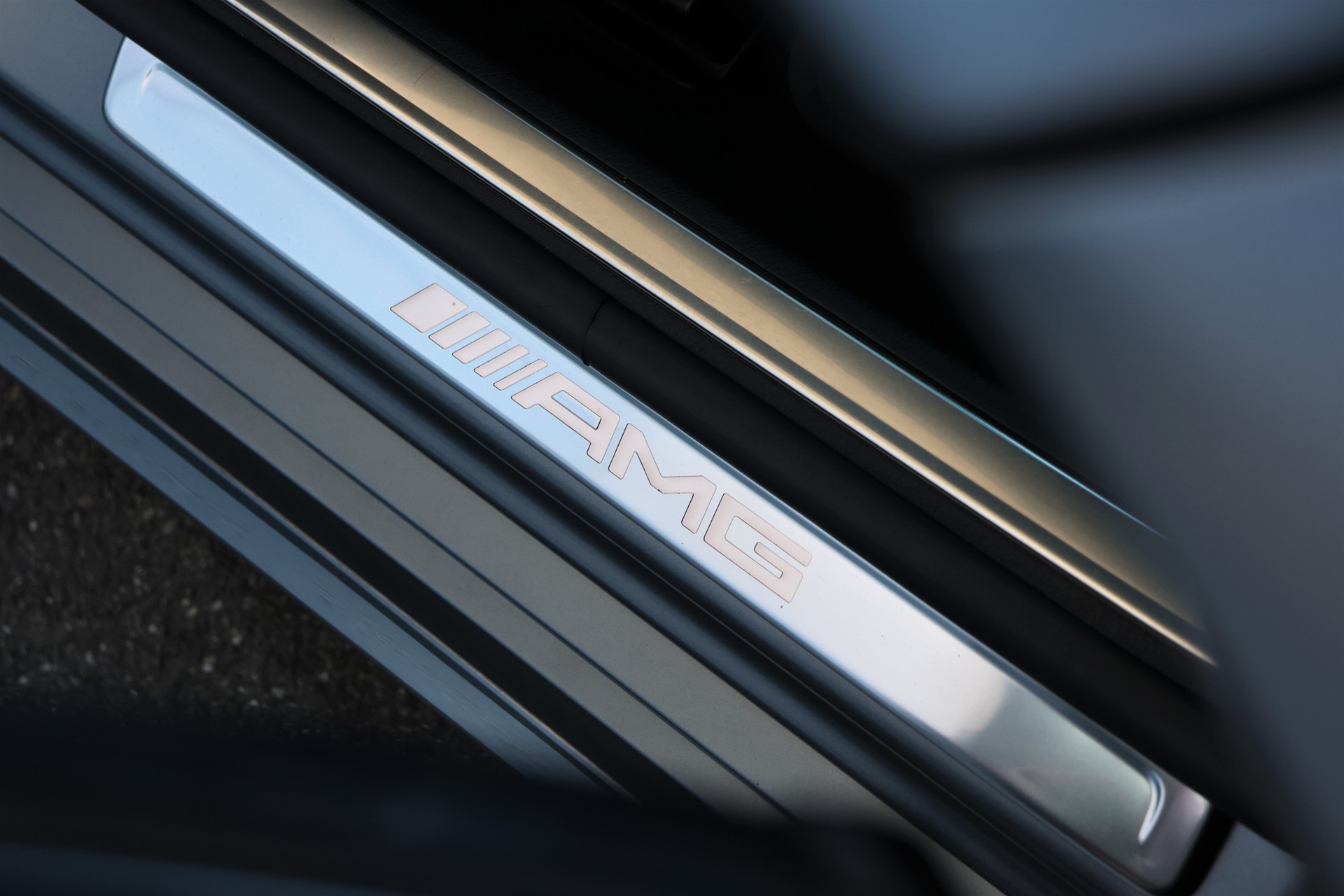 MERCEDES-BENZ S 63 AMG E Performance 4Matic Business Class (CH) *Manufaktur Magno*-image-28