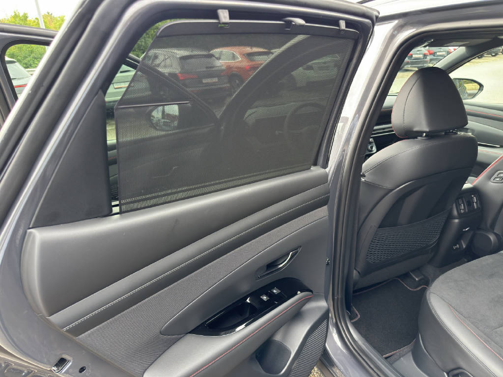HYUNDAI TUCSON 1.6 T-GDi Hybrid N-Line 4WD-image-17