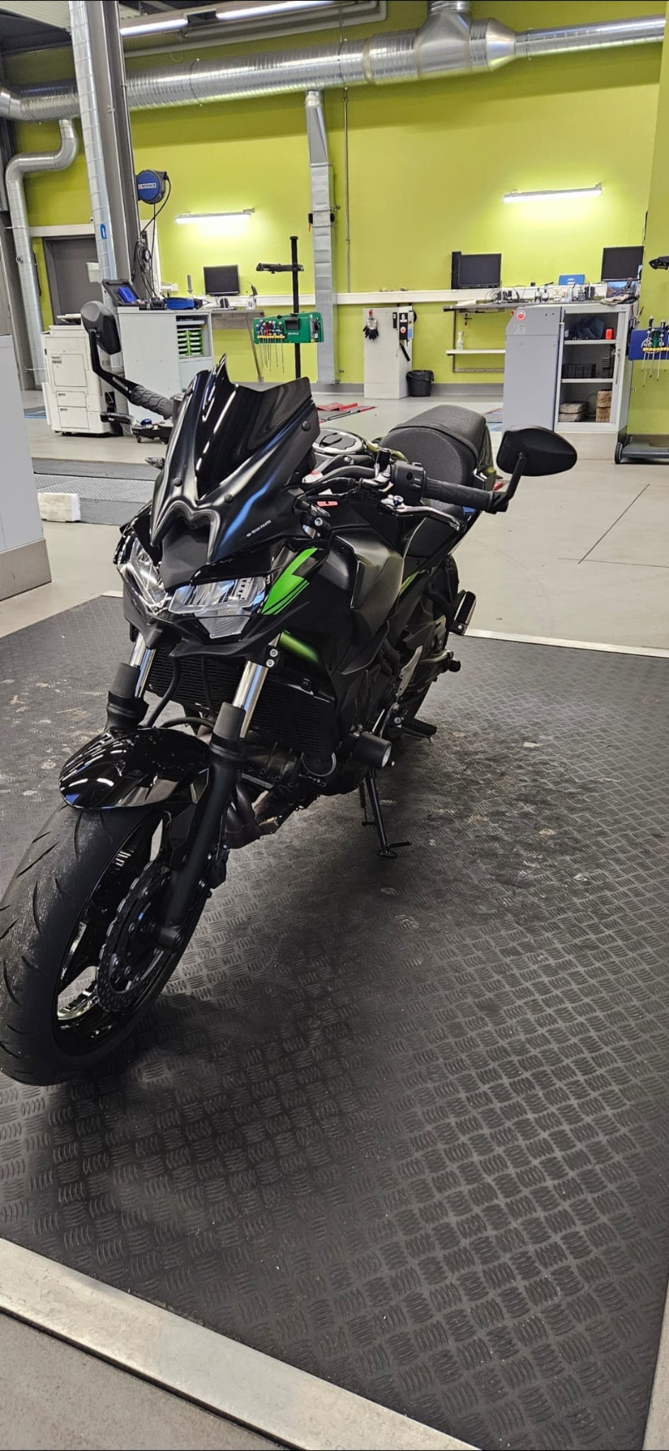 KAWASAKI Z 650 (35kW)-image-4