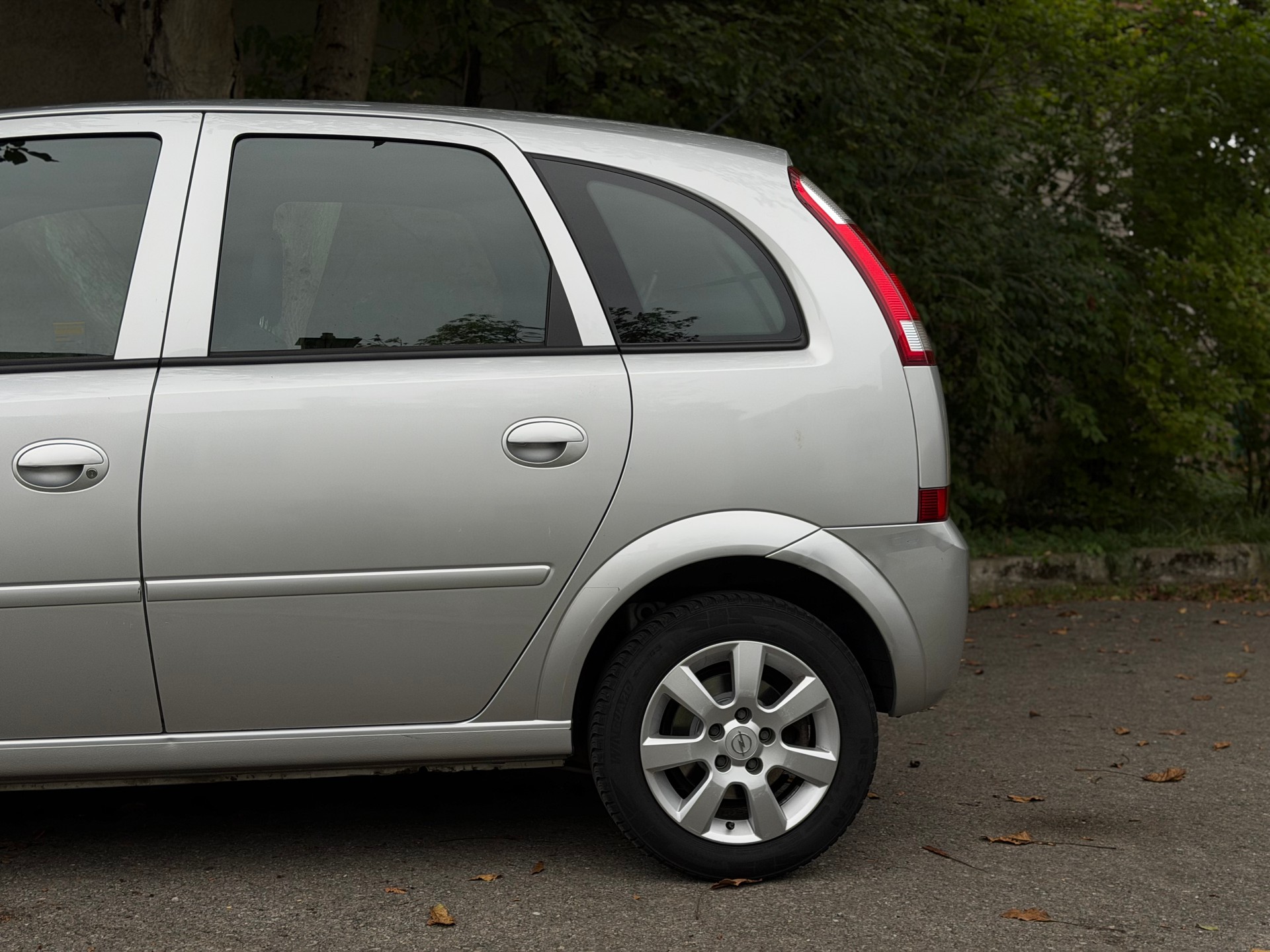 OPEL Meriva 1.7 CDTi Cosmo-showroom-element-3