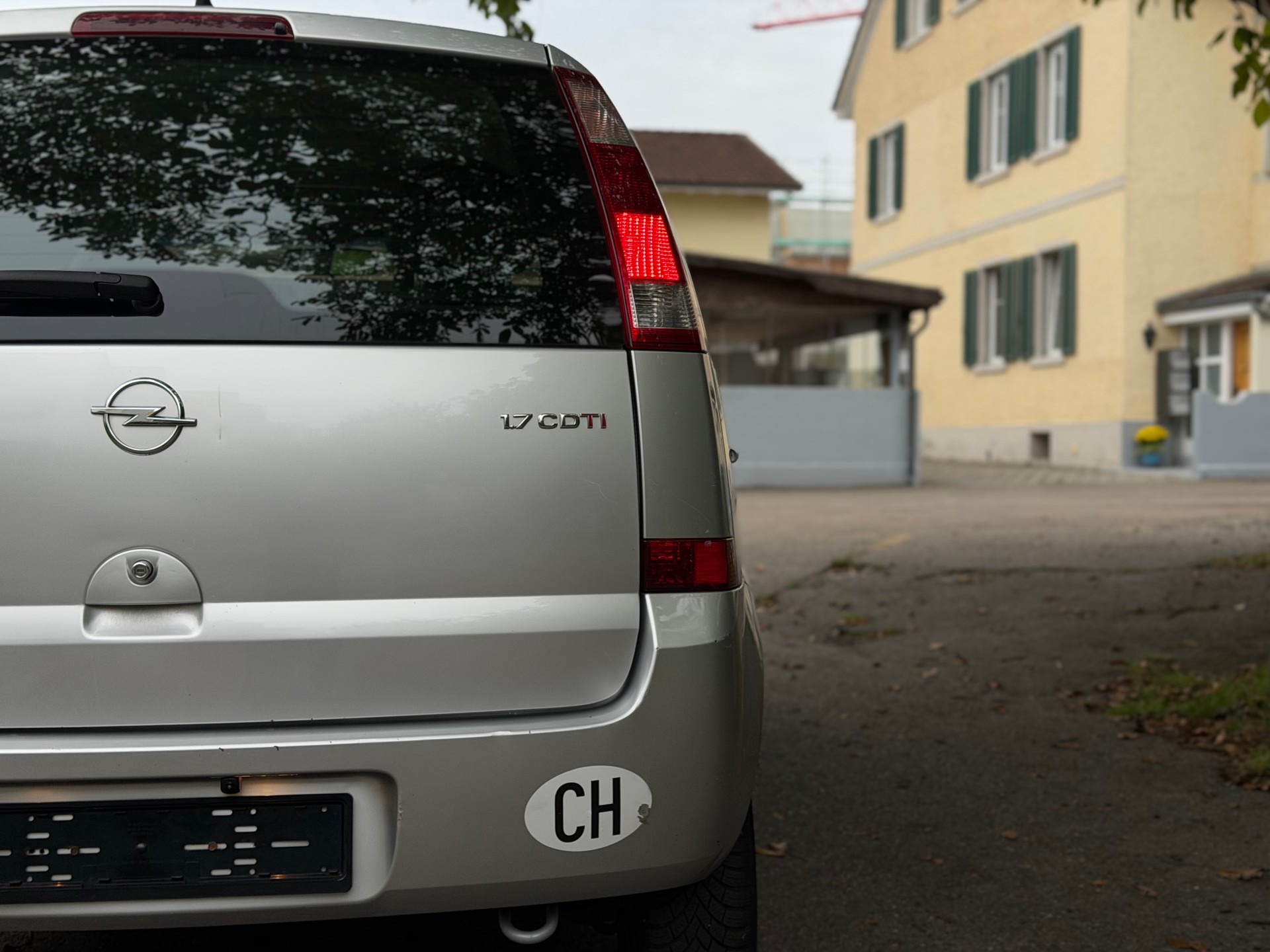 OPEL Meriva 1.7 CDTi Cosmo-image-7