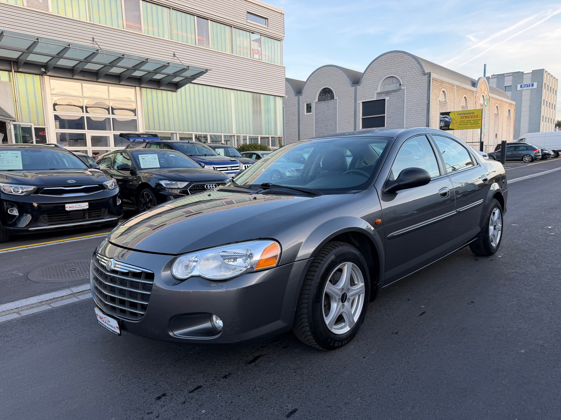 CHRYSLER Sebring 2.7 V6 Limited (LX)-showroom-element-1