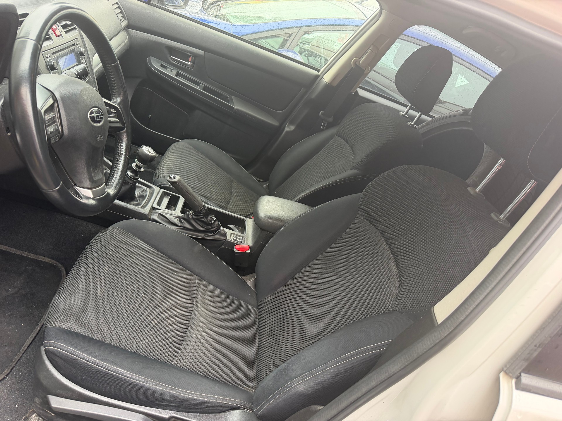 SUBARU XV 2.0D Swiss One AWD-image-4