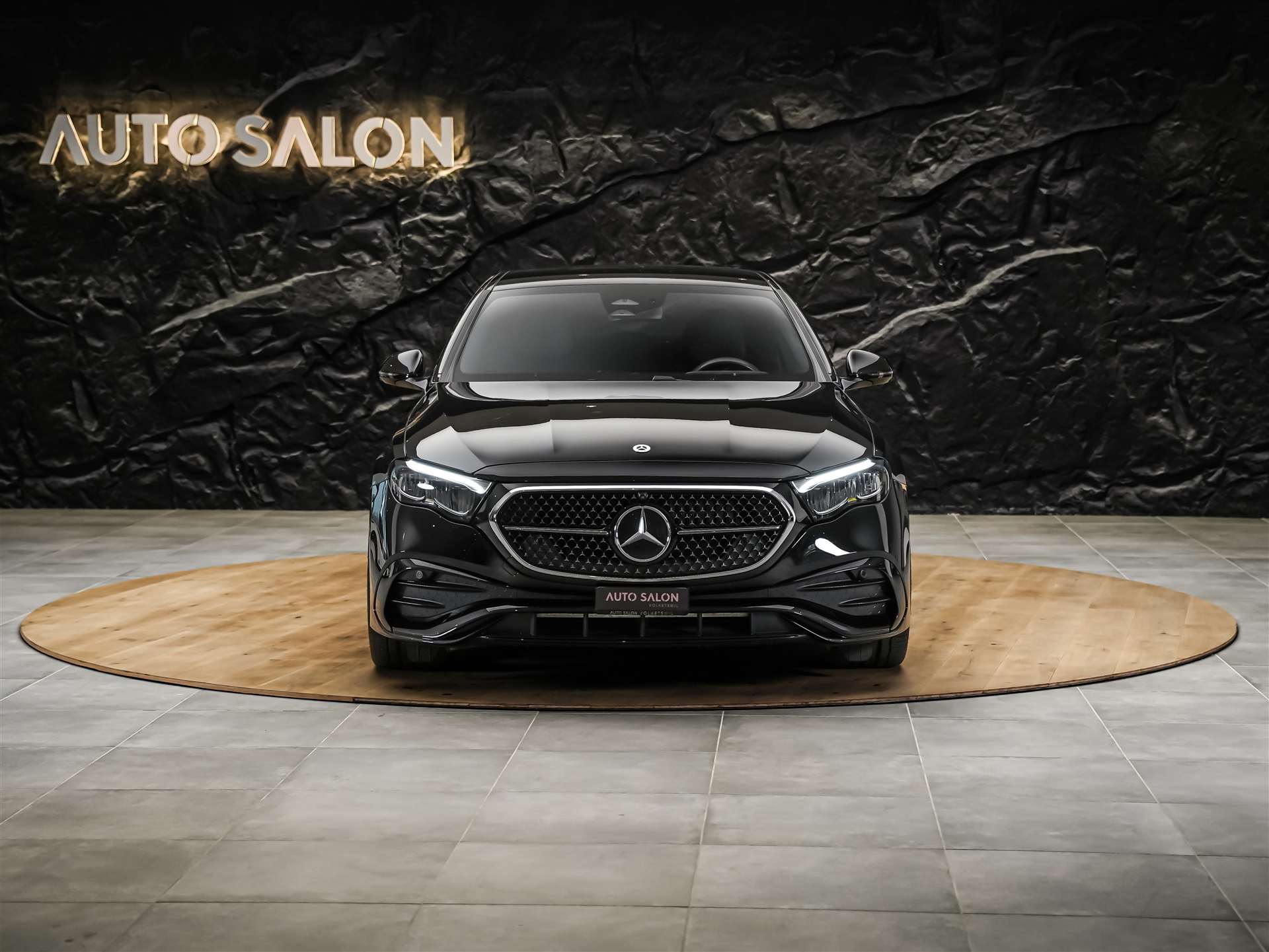 MERCEDES-BENZ E 220 d AMG Line 9G-Tronic *Superscreen*Werksgarantie*21" Felgen*-image-6