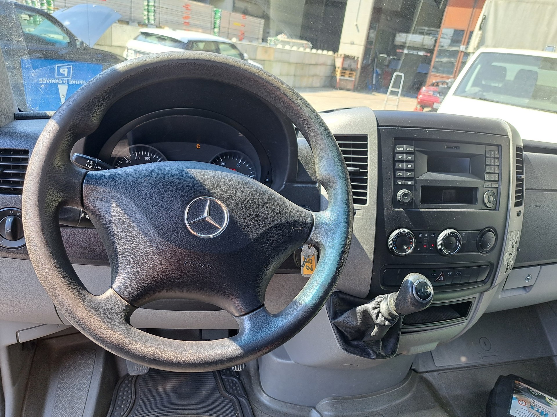 MERCEDES-BENZ Sprinter 316 CDI Lang-image-9