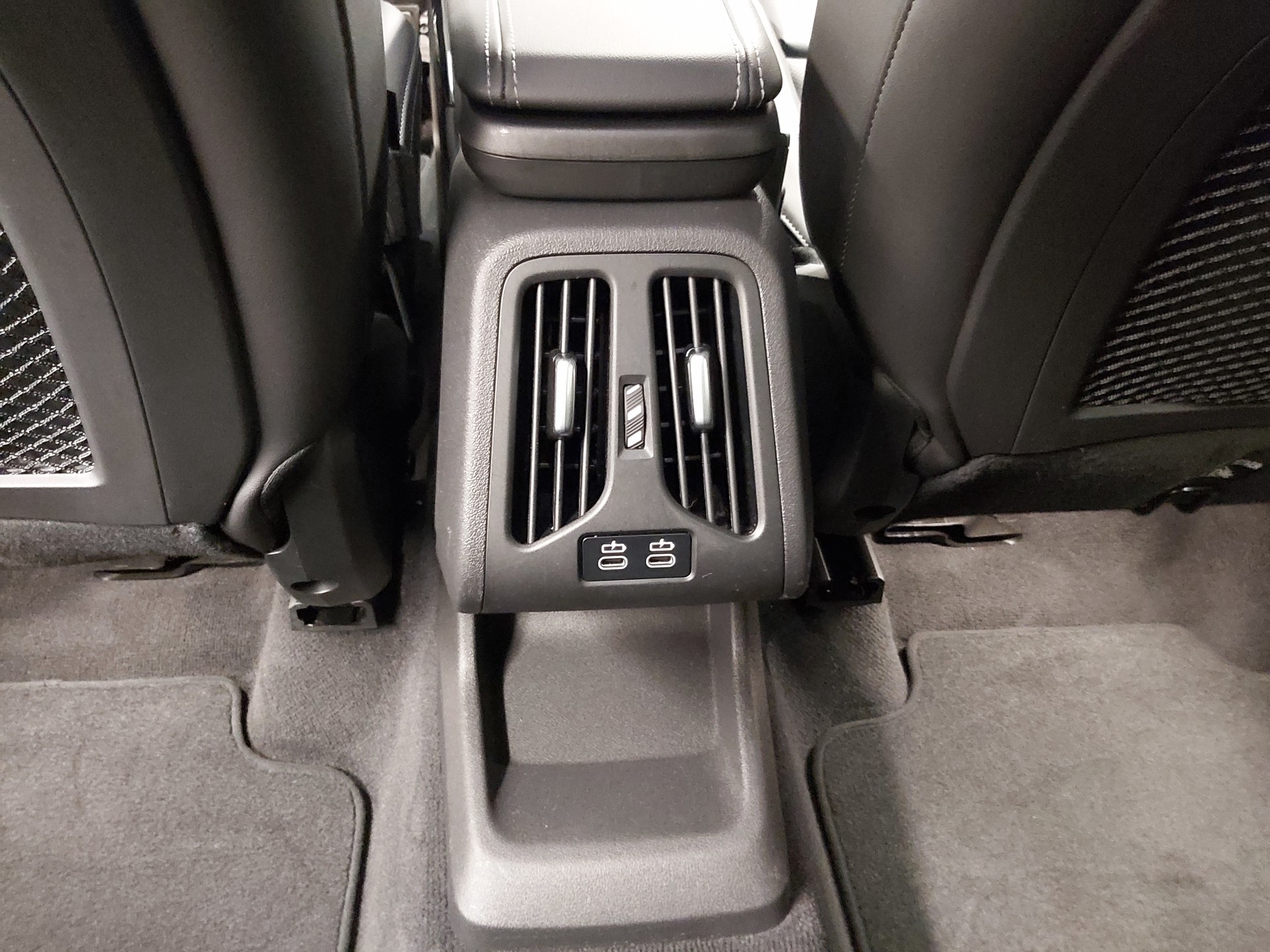 BMW 223d AT xDr M Sport DKG-image-17