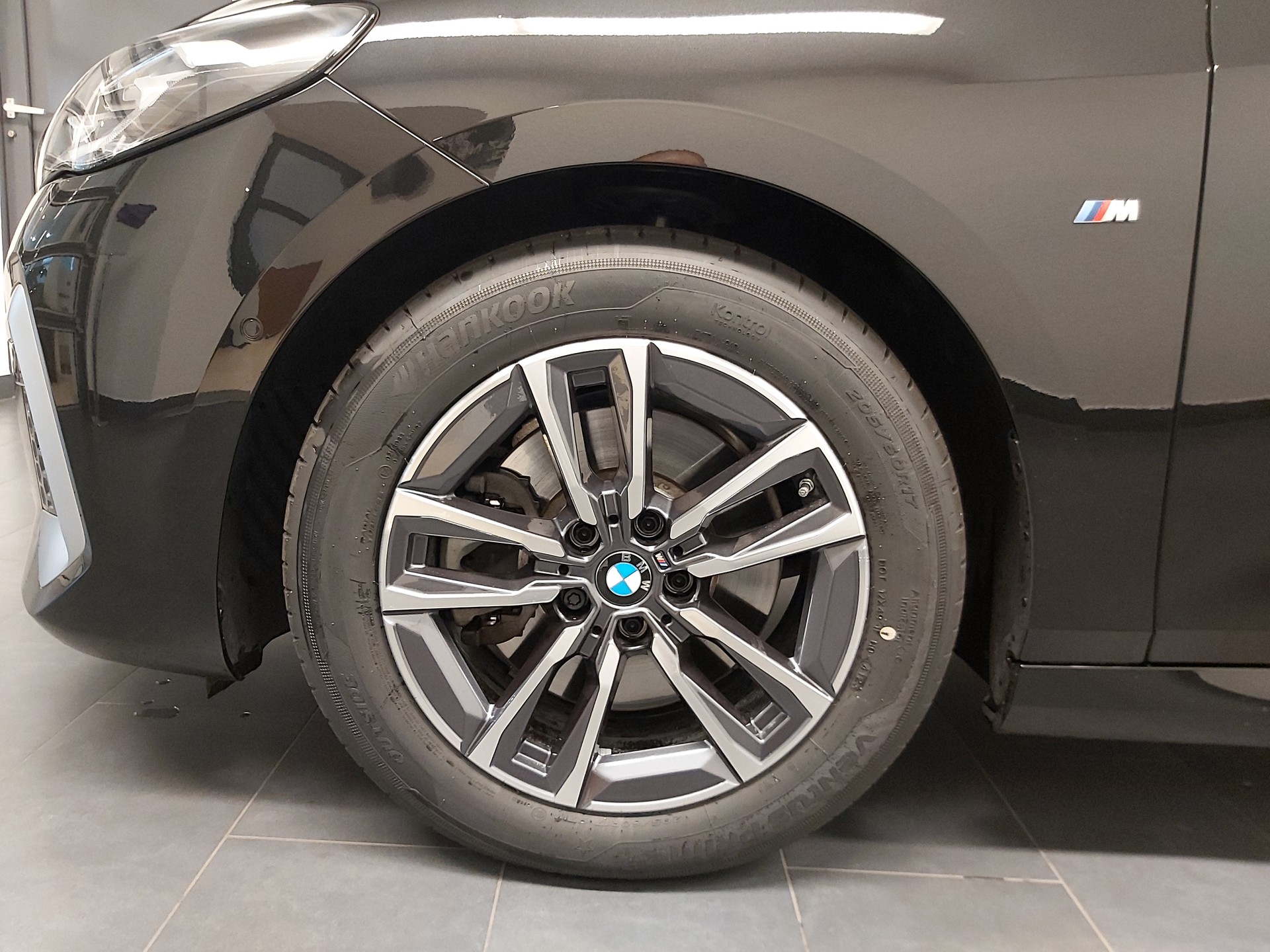 BMW 223d AT xDr M Sport DKG-showroom-element-2