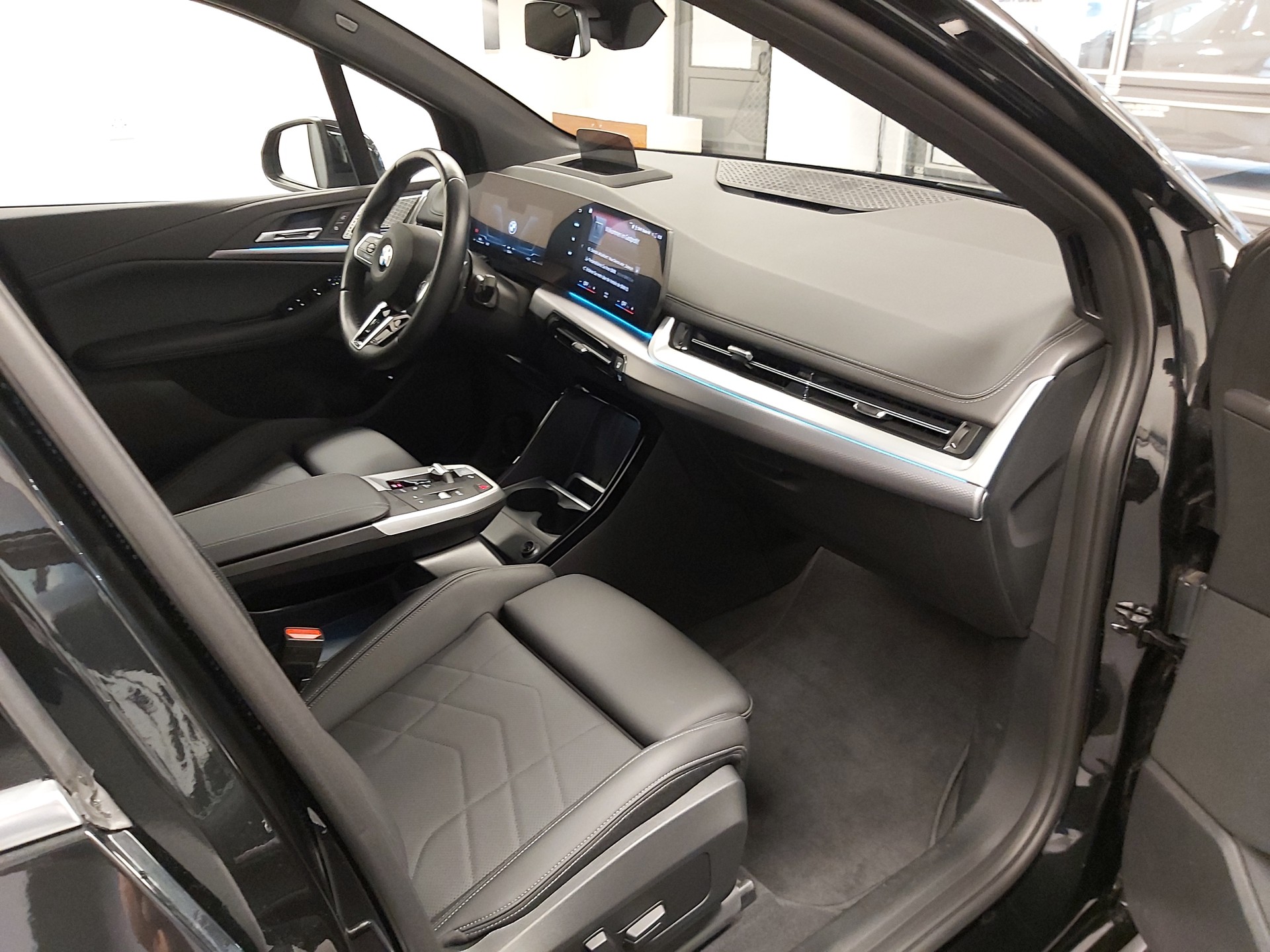 BMW 223d AT xDr M Sport DKG-image-8
