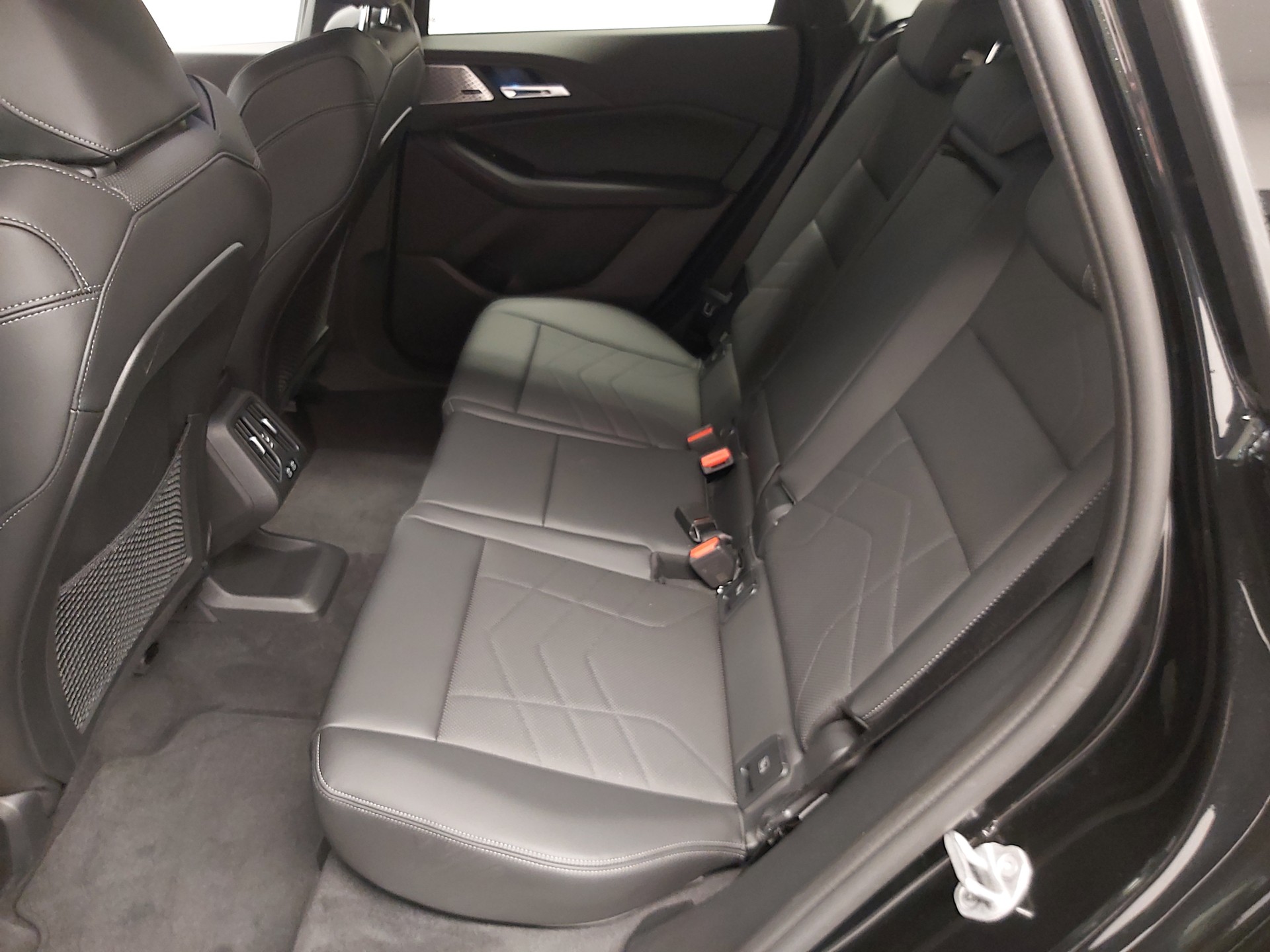 BMW 223d AT xDr M Sport DKG-image-16