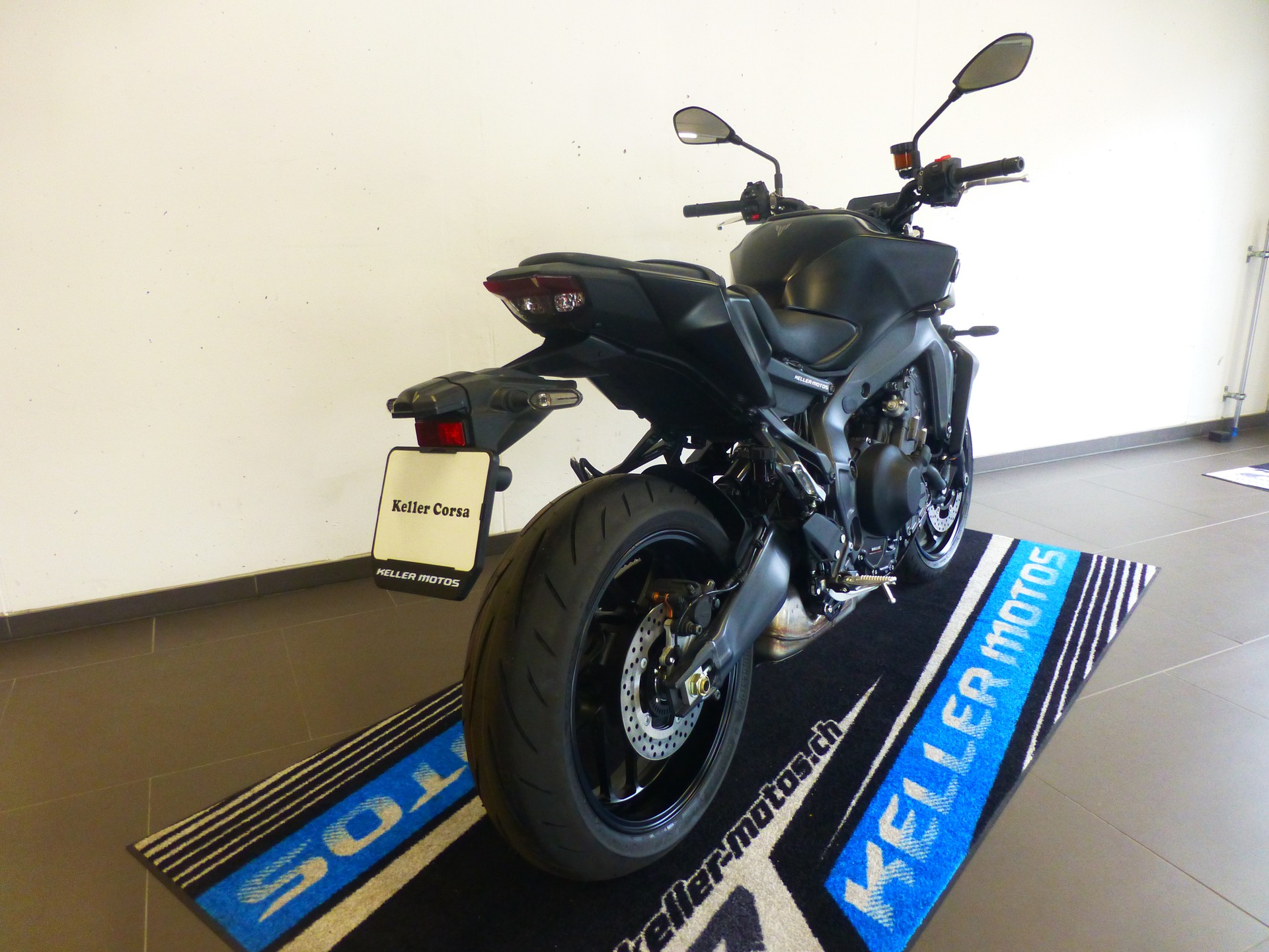 YAMAHA MT-09-image-10