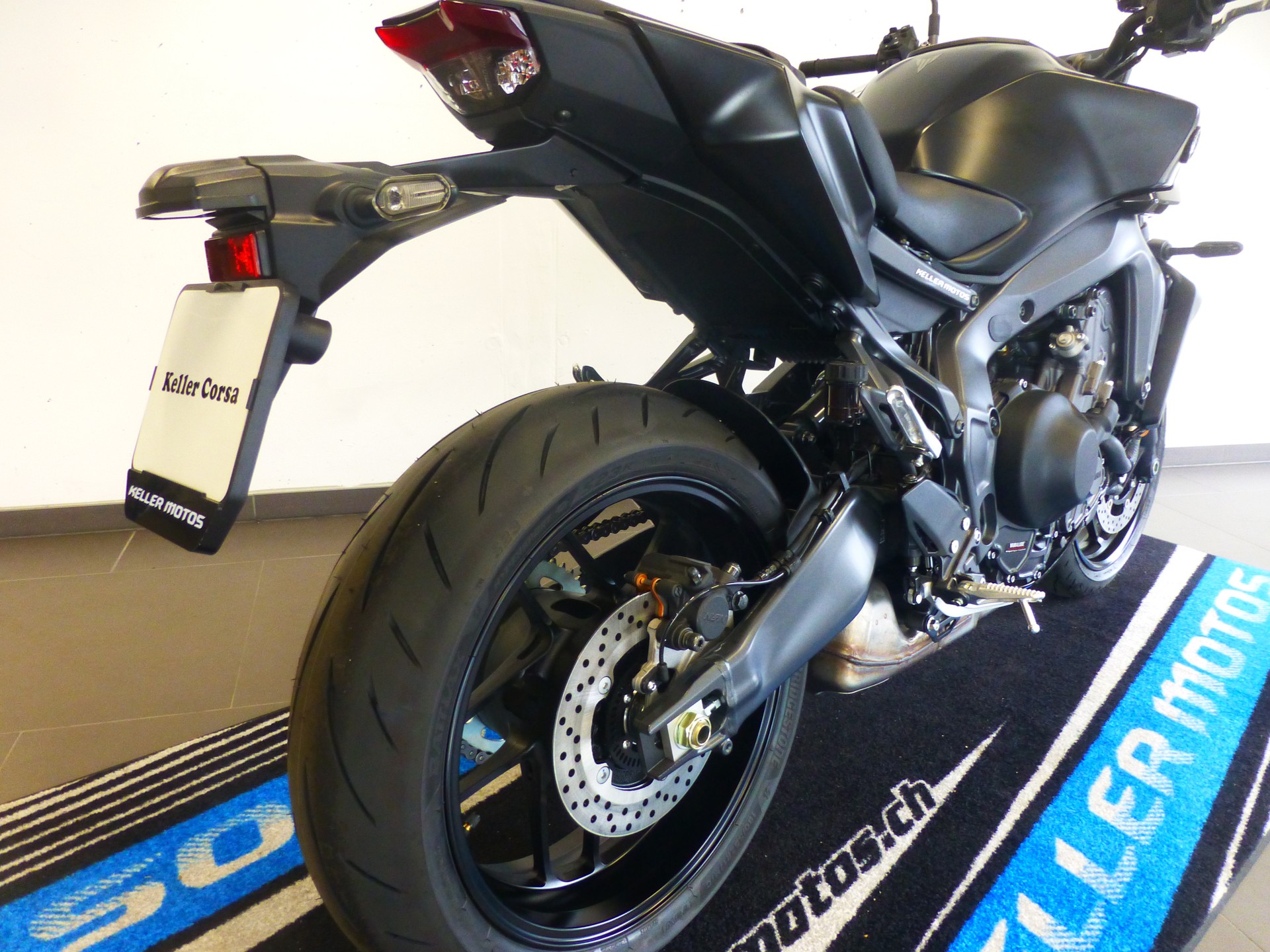 YAMAHA MT-09-image-15