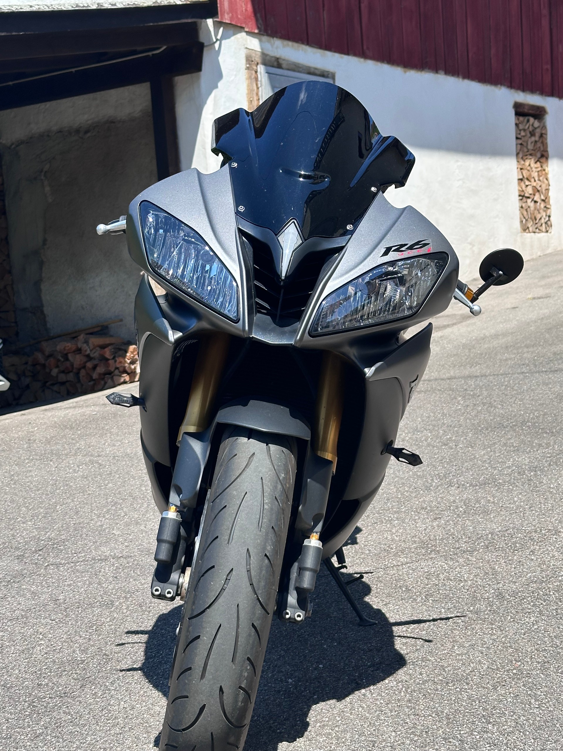 YAMAHA YZF-R6-image-5