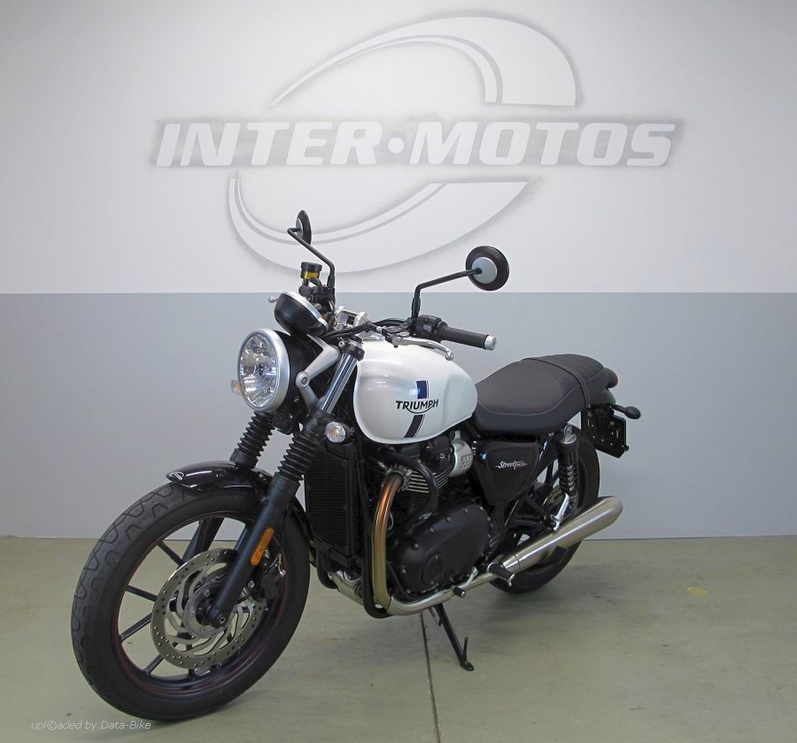 TRIUMPH STREET TWIN-image-2